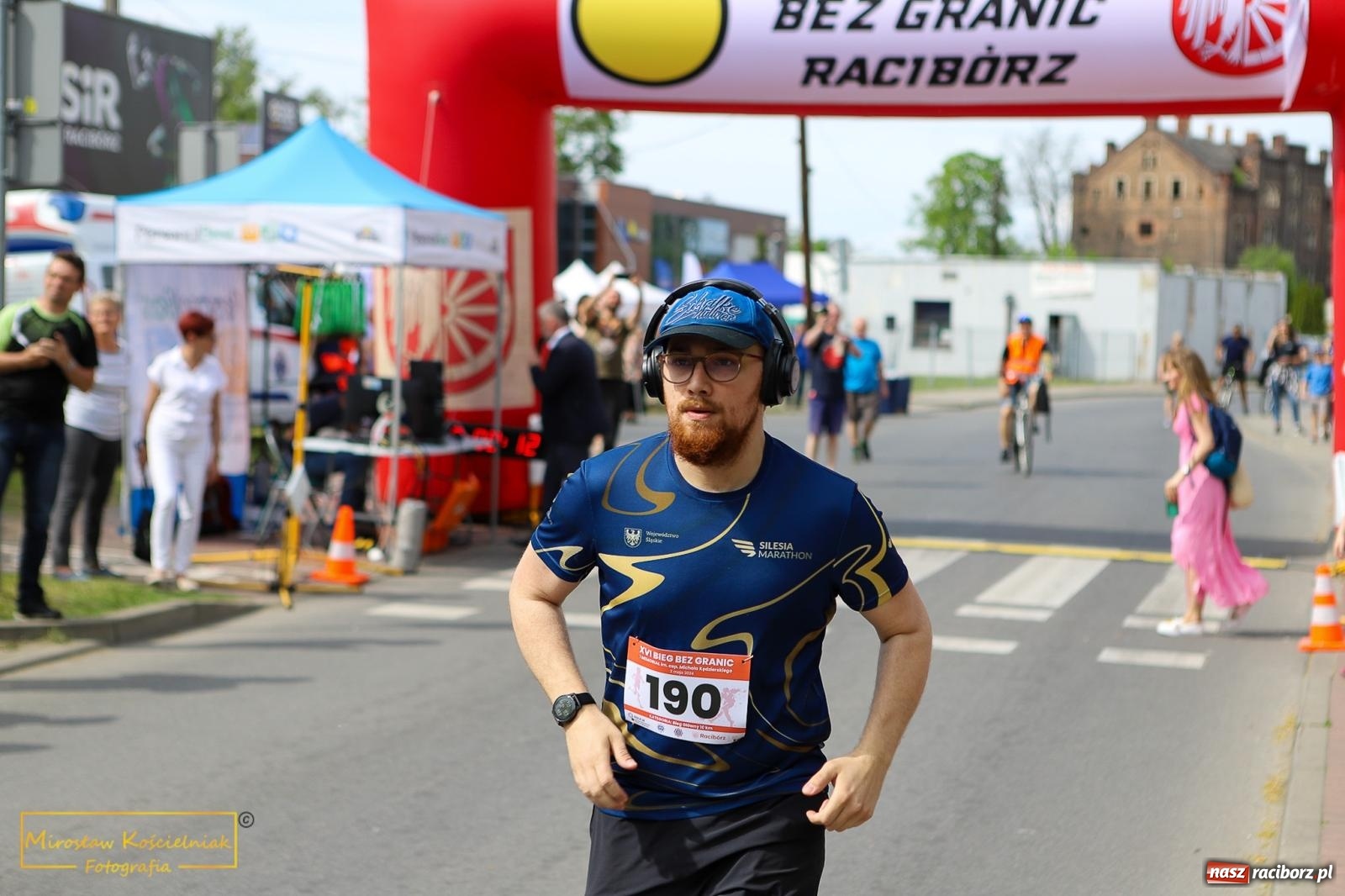 Zdjęcie w galerii na portalu naszraciborz.pl: Policyjny Memoriał i Bieg bez Granic [krótsze dystanse i nordic walking] wiadomości z regionu