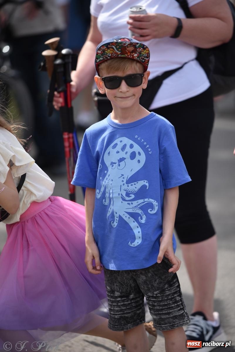 Zdjęcie w galerii na portalu naszraciborz.pl: XVI Bieg bez Granic i piłkarski turniej drużyn mundurowych [FOTO] wiadomości z regionu