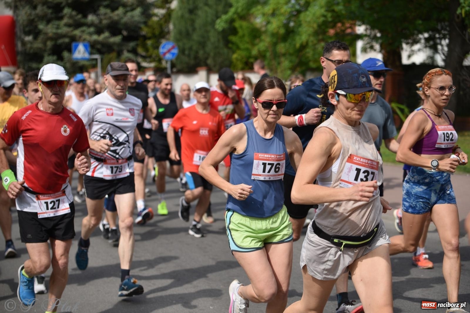 Zdjęcie w galerii na portalu naszraciborz.pl: XVI Bieg bez Granic i piłkarski turniej drużyn mundurowych [FOTO] wiadomości z regionu