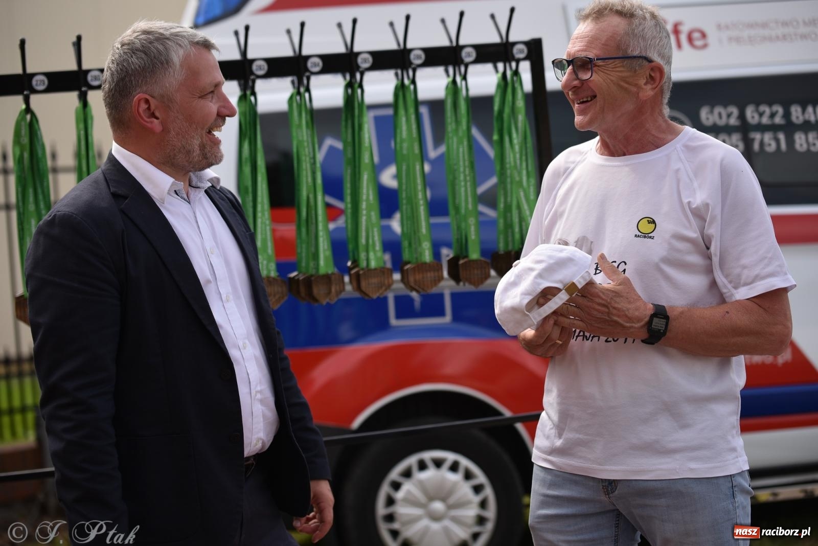 Zdjęcie w galerii na portalu naszraciborz.pl: XVI Bieg bez Granic i piłkarski turniej drużyn mundurowych [FOTO] wiadomości z regionu