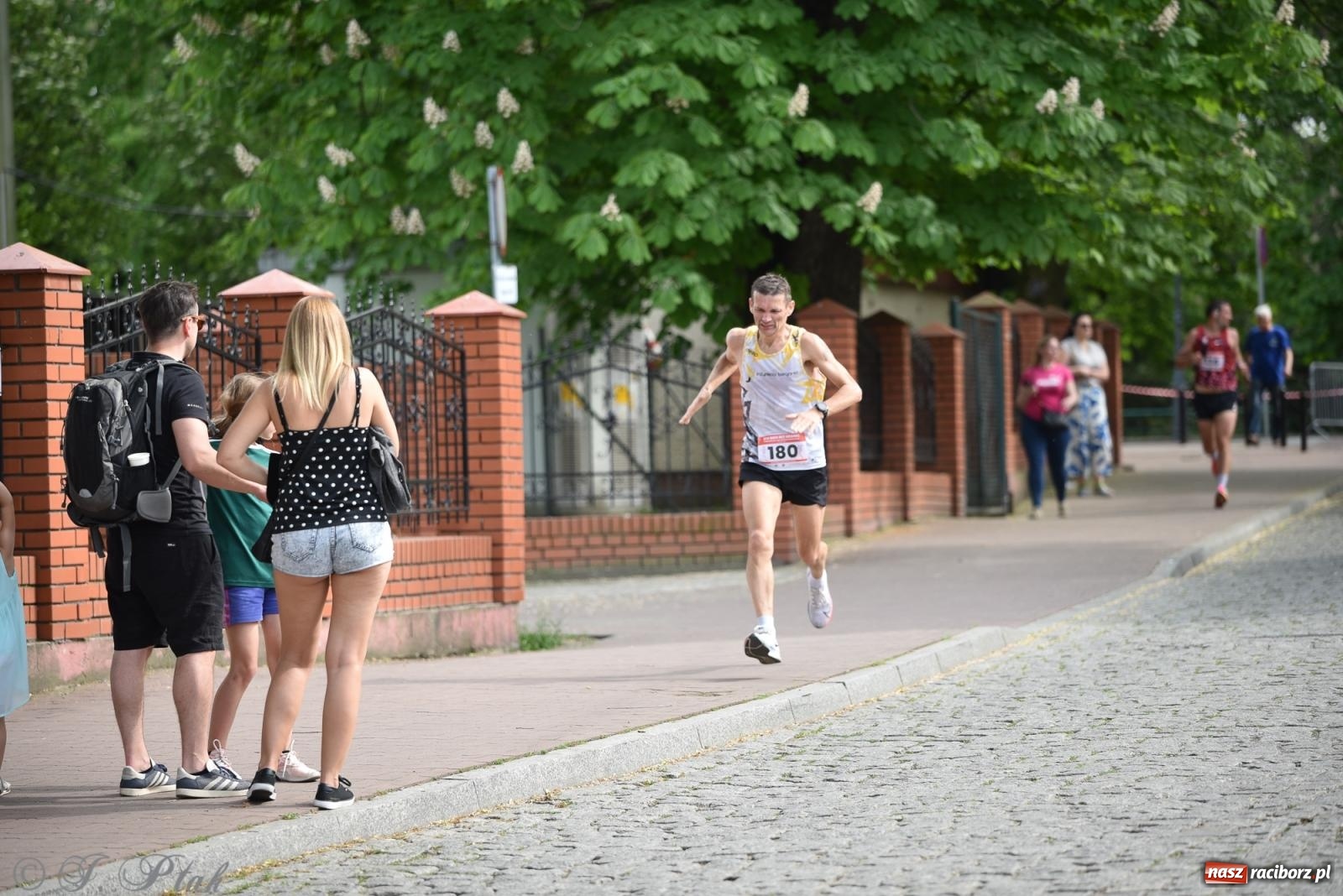 Zdjęcie w galerii na portalu naszraciborz.pl: XVI Bieg bez Granic i piłkarski turniej drużyn mundurowych [FOTO] wiadomości z regionu
