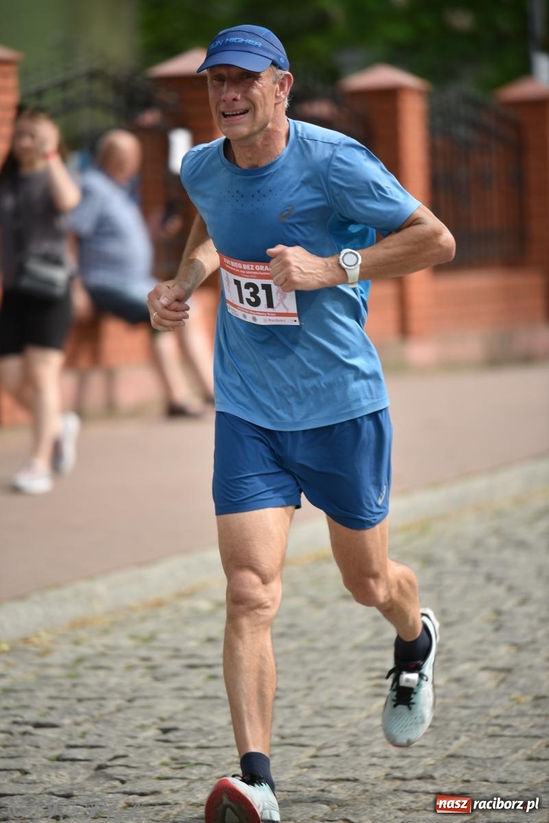 Zdjęcie w galerii na portalu naszraciborz.pl: XVI Bieg bez Granic i piłkarski turniej drużyn mundurowych [FOTO] wiadomości z regionu