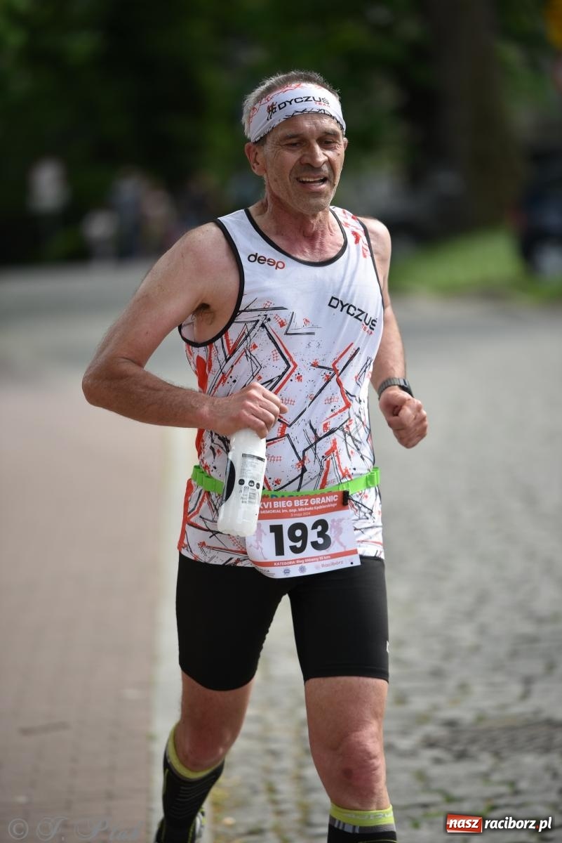 Zdjęcie w galerii na portalu naszraciborz.pl: XVI Bieg bez Granic i piłkarski turniej drużyn mundurowych [FOTO] wiadomości z regionu