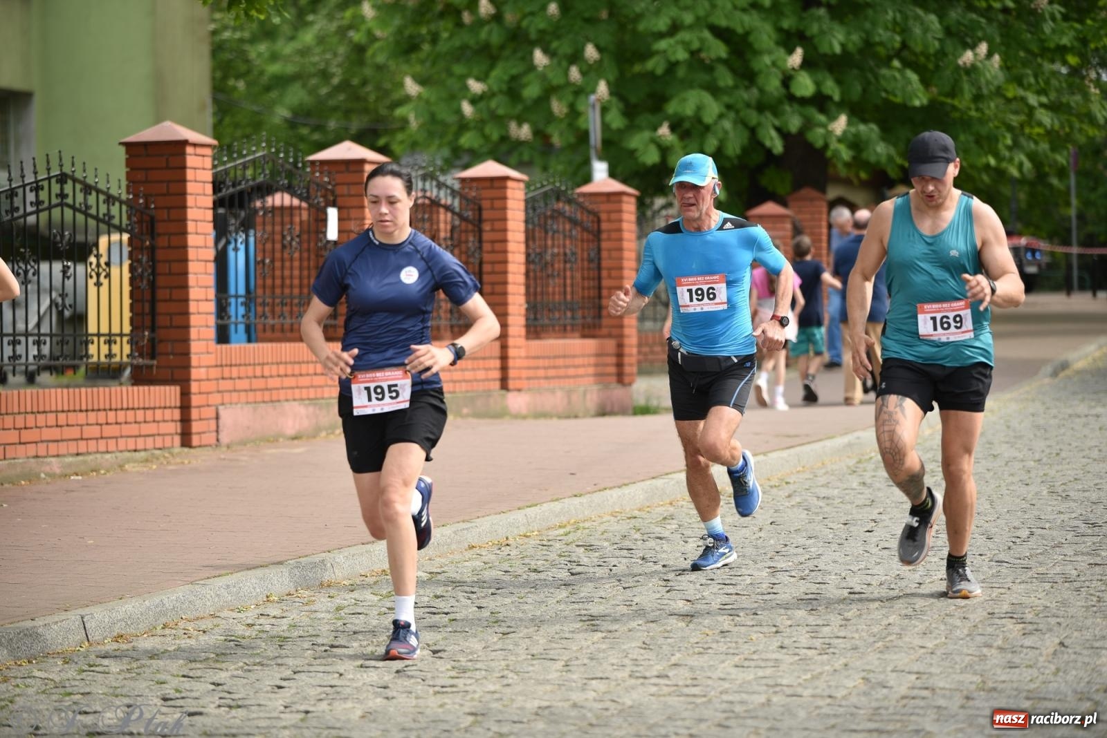 Zdjęcie w galerii na portalu naszraciborz.pl: XVI Bieg bez Granic i piłkarski turniej drużyn mundurowych [FOTO] wiadomości z regionu