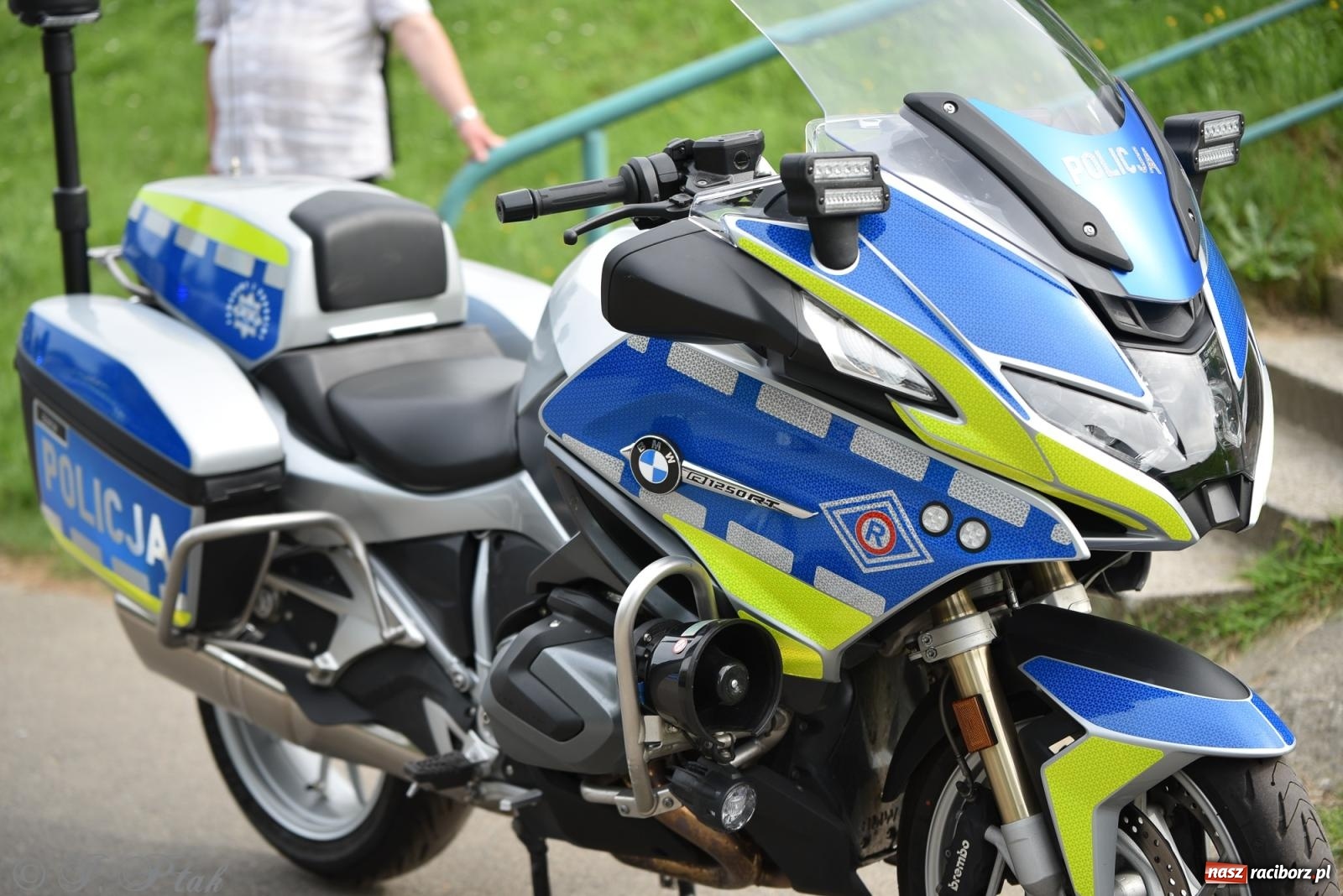 Zdjęcie w galerii na portalu naszraciborz.pl: XVI Bieg bez Granic i piłkarski turniej drużyn mundurowych [FOTO] wiadomości z regionu