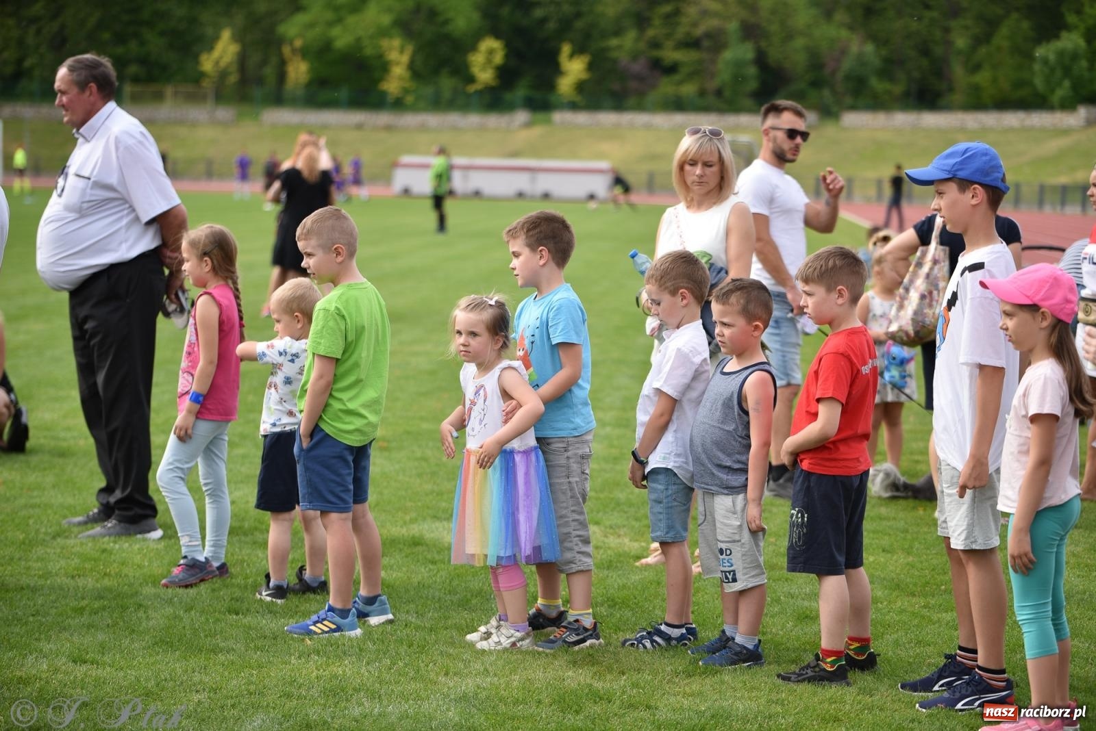 Zdjęcie w galerii na portalu naszraciborz.pl: XVI Bieg bez Granic i piłkarski turniej drużyn mundurowych [FOTO] wiadomości z regionu