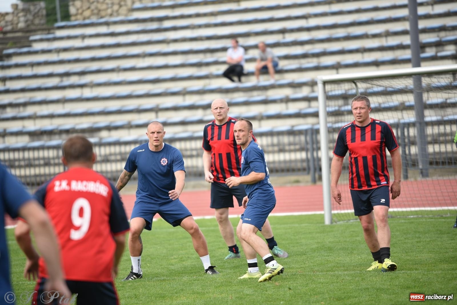 Zdjęcie w galerii na portalu naszraciborz.pl: XVI Bieg bez Granic i piłkarski turniej drużyn mundurowych [FOTO] wiadomości z regionu