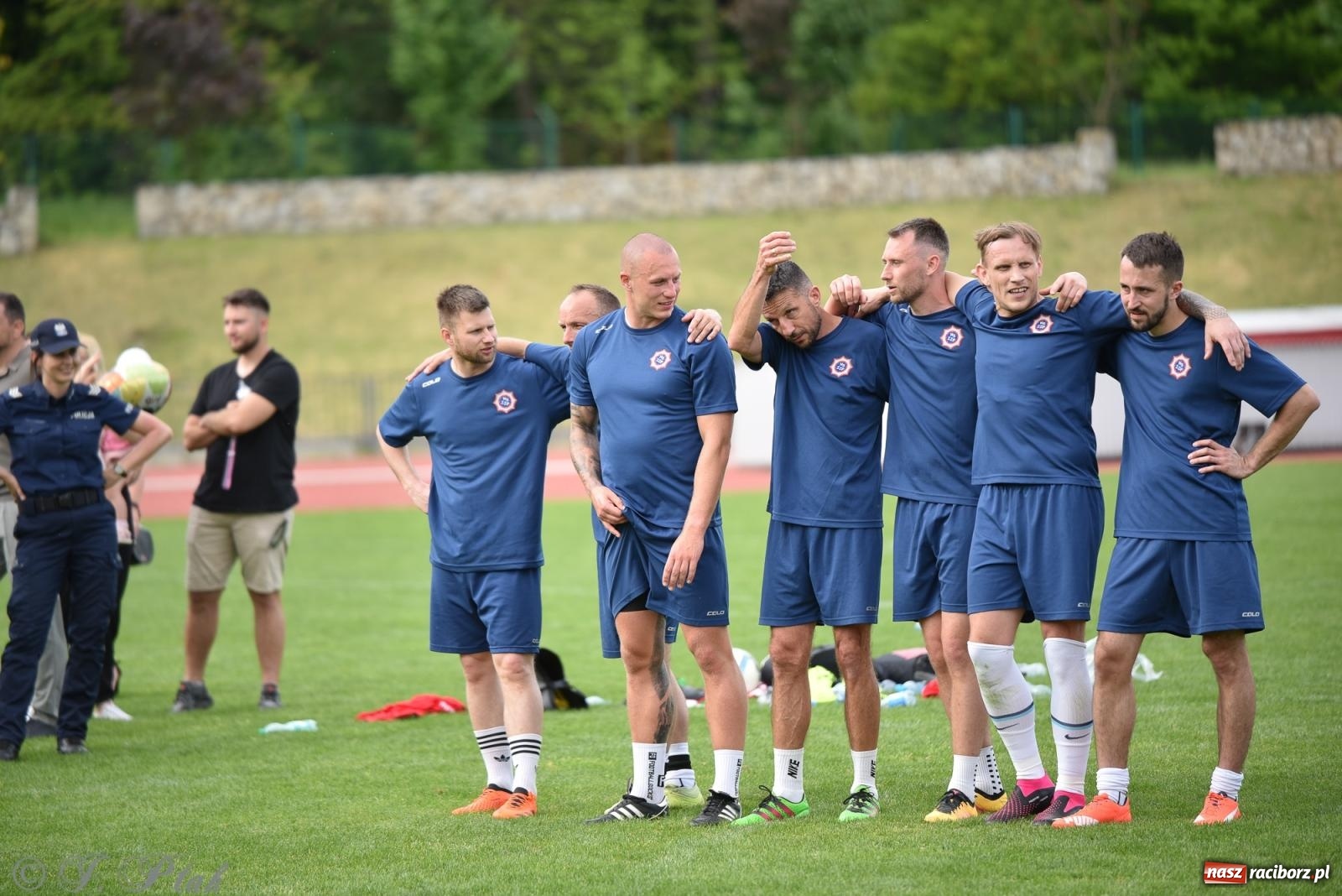 Zdjęcie w galerii na portalu naszraciborz.pl: XVI Bieg bez Granic i piłkarski turniej drużyn mundurowych [FOTO] wiadomości z regionu