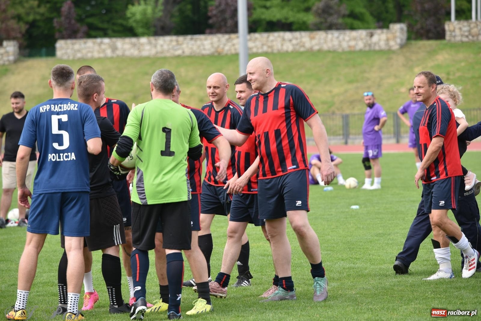 Zdjęcie w galerii na portalu naszraciborz.pl: XVI Bieg bez Granic i piłkarski turniej drużyn mundurowych [FOTO] wiadomości z regionu