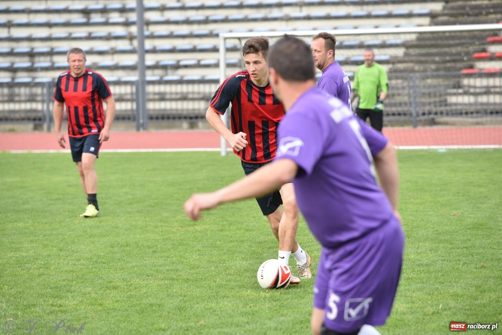 Zdjęcie w galerii na portalu naszraciborz.pl: XVI Bieg bez Granic i piłkarski turniej drużyn mundurowych [FOTO] wiadomości z regionu