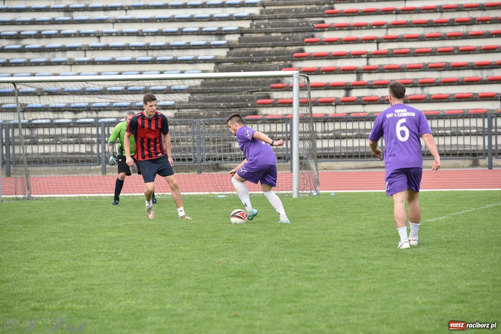 Zdjęcie w galerii na portalu naszraciborz.pl: XVI Bieg bez Granic i piłkarski turniej drużyn mundurowych [FOTO] wiadomości z regionu
