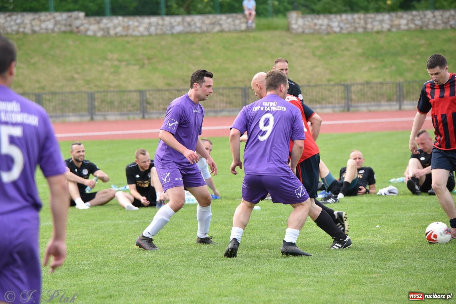 Zdjęcie w galerii na portalu naszraciborz.pl: XVI Bieg bez Granic i piłkarski turniej drużyn mundurowych [FOTO] wiadomości z regionu