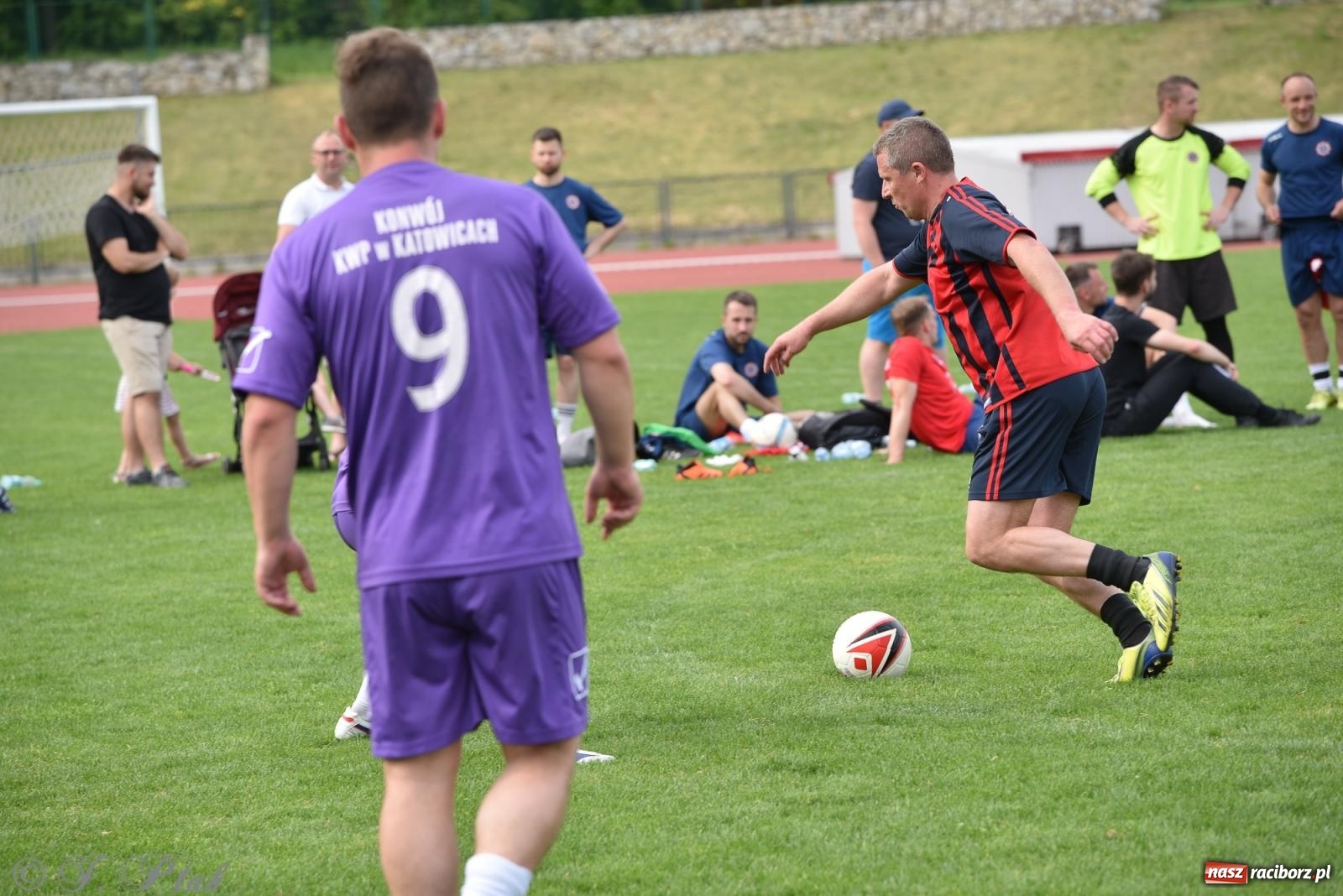 Zdjęcie w galerii na portalu naszraciborz.pl: XVI Bieg bez Granic i piłkarski turniej drużyn mundurowych [FOTO] wiadomości z regionu