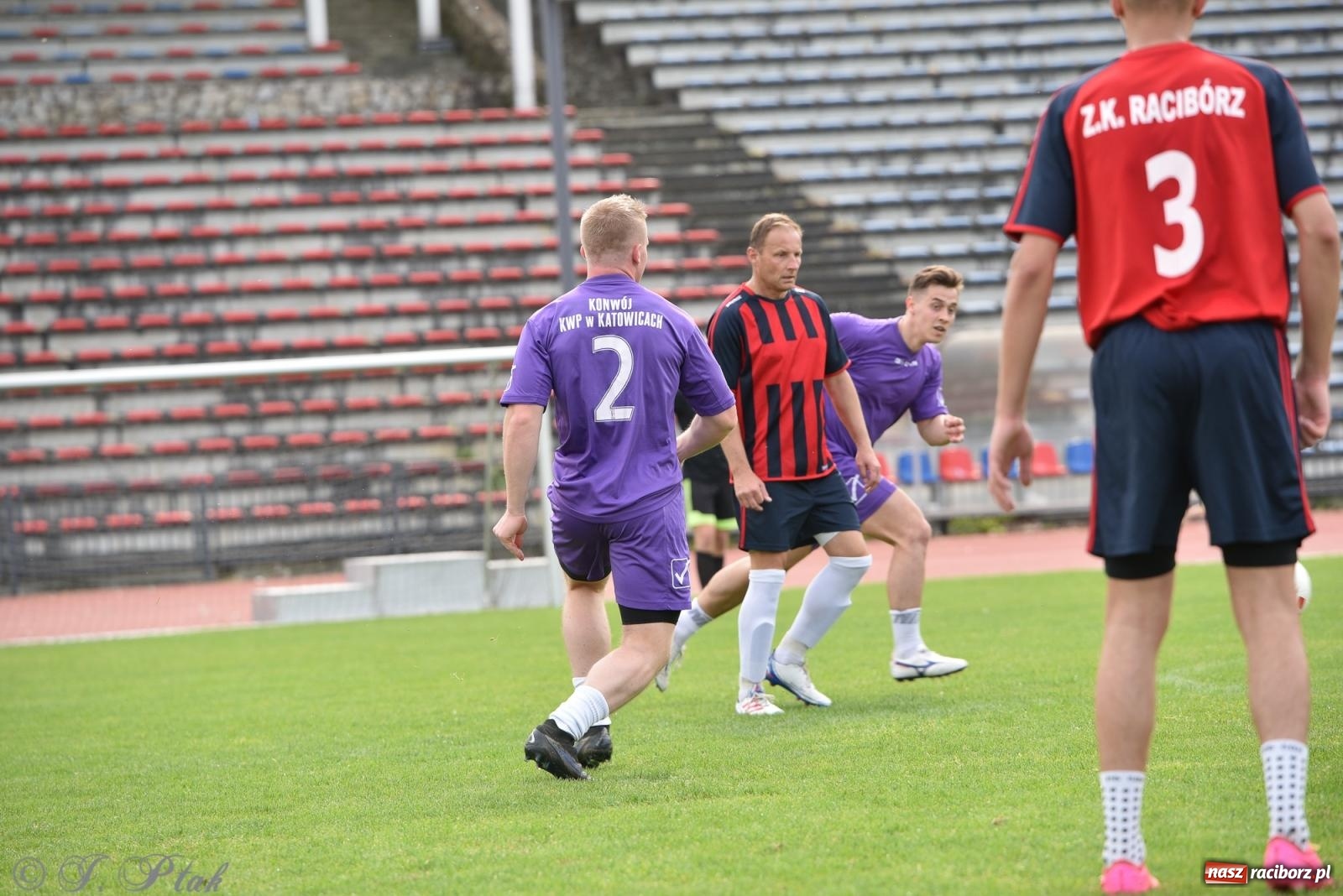Zdjęcie w galerii na portalu naszraciborz.pl: XVI Bieg bez Granic i piłkarski turniej drużyn mundurowych [FOTO] wiadomości z regionu