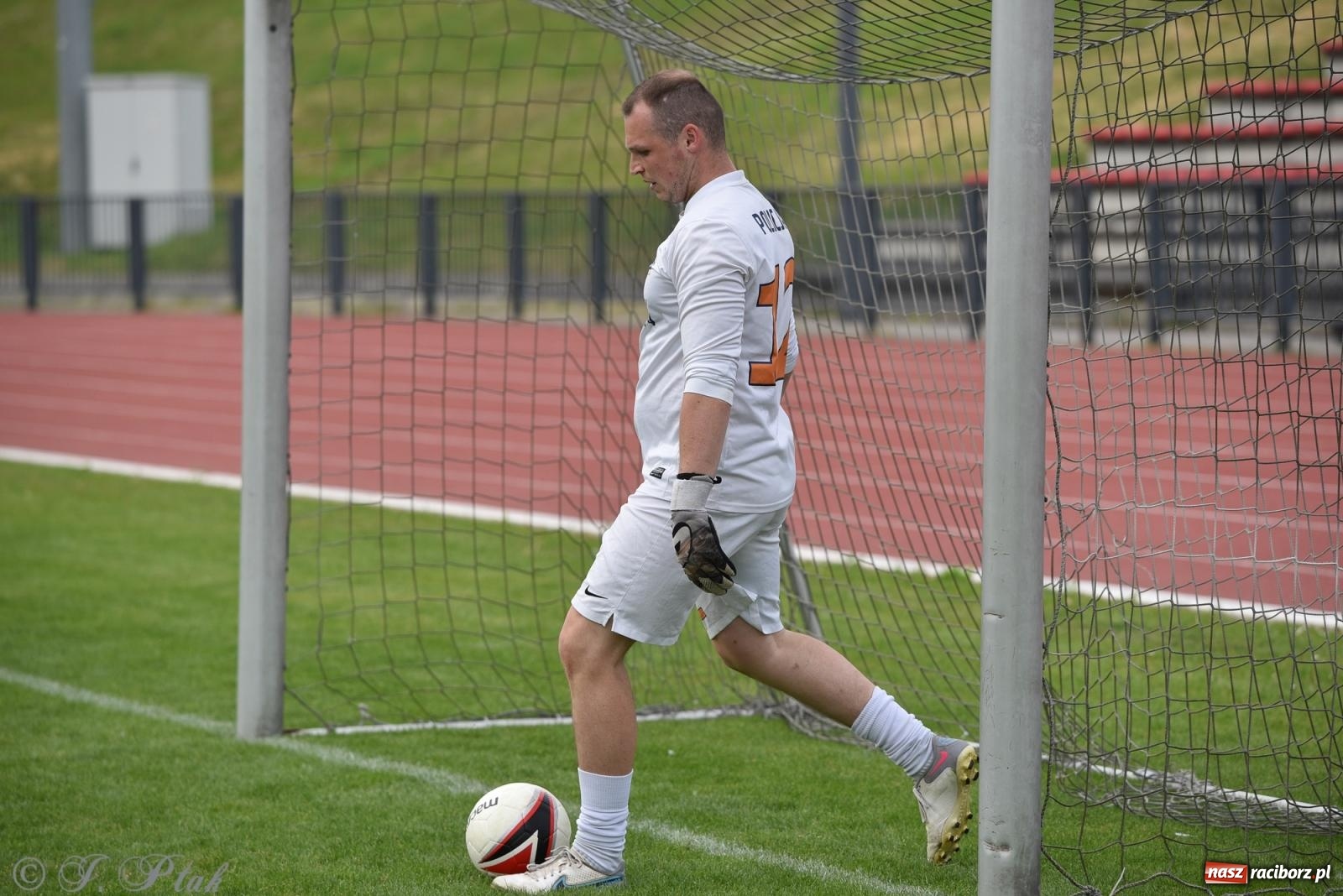 Zdjęcie w galerii na portalu naszraciborz.pl: XVI Bieg bez Granic i piłkarski turniej drużyn mundurowych [FOTO] wiadomości z regionu
