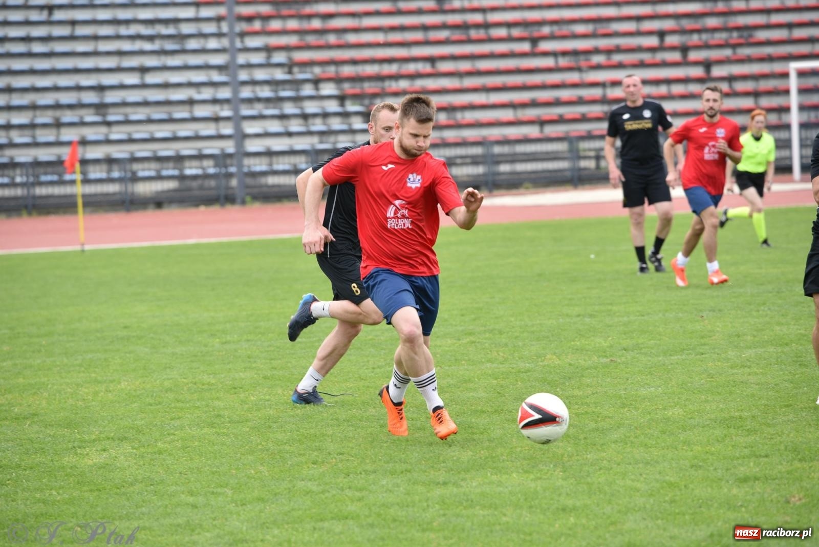 Zdjęcie w galerii na portalu naszraciborz.pl: XVI Bieg bez Granic i piłkarski turniej drużyn mundurowych [FOTO] wiadomości z regionu