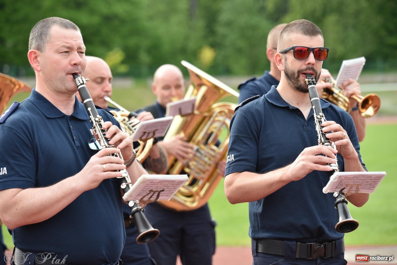 Zdjęcie w galerii na portalu naszraciborz.pl: XVI Bieg bez Granic i piłkarski turniej drużyn mundurowych [FOTO] wiadomości z regionu