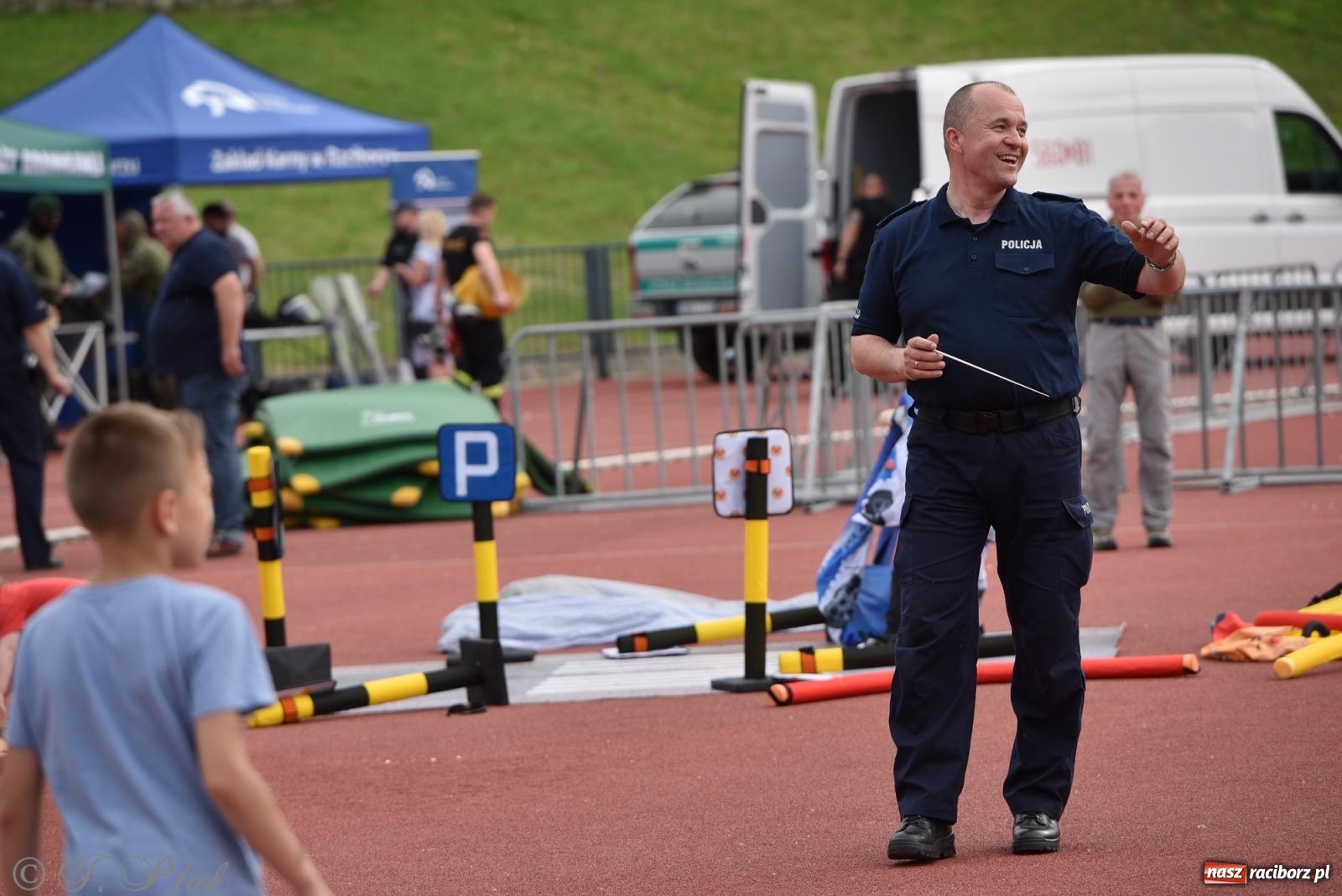 Zdjęcie w galerii na portalu naszraciborz.pl: XVI Bieg bez Granic i piłkarski turniej drużyn mundurowych [FOTO] wiadomości z regionu