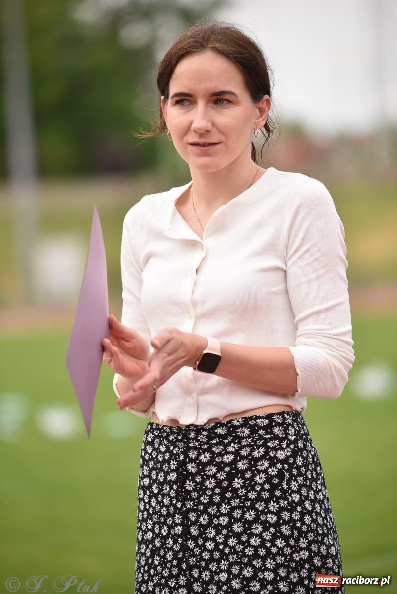 Zdjęcie w galerii na portalu naszraciborz.pl: XVI Bieg bez Granic i piłkarski turniej drużyn mundurowych [FOTO] wiadomości z regionu