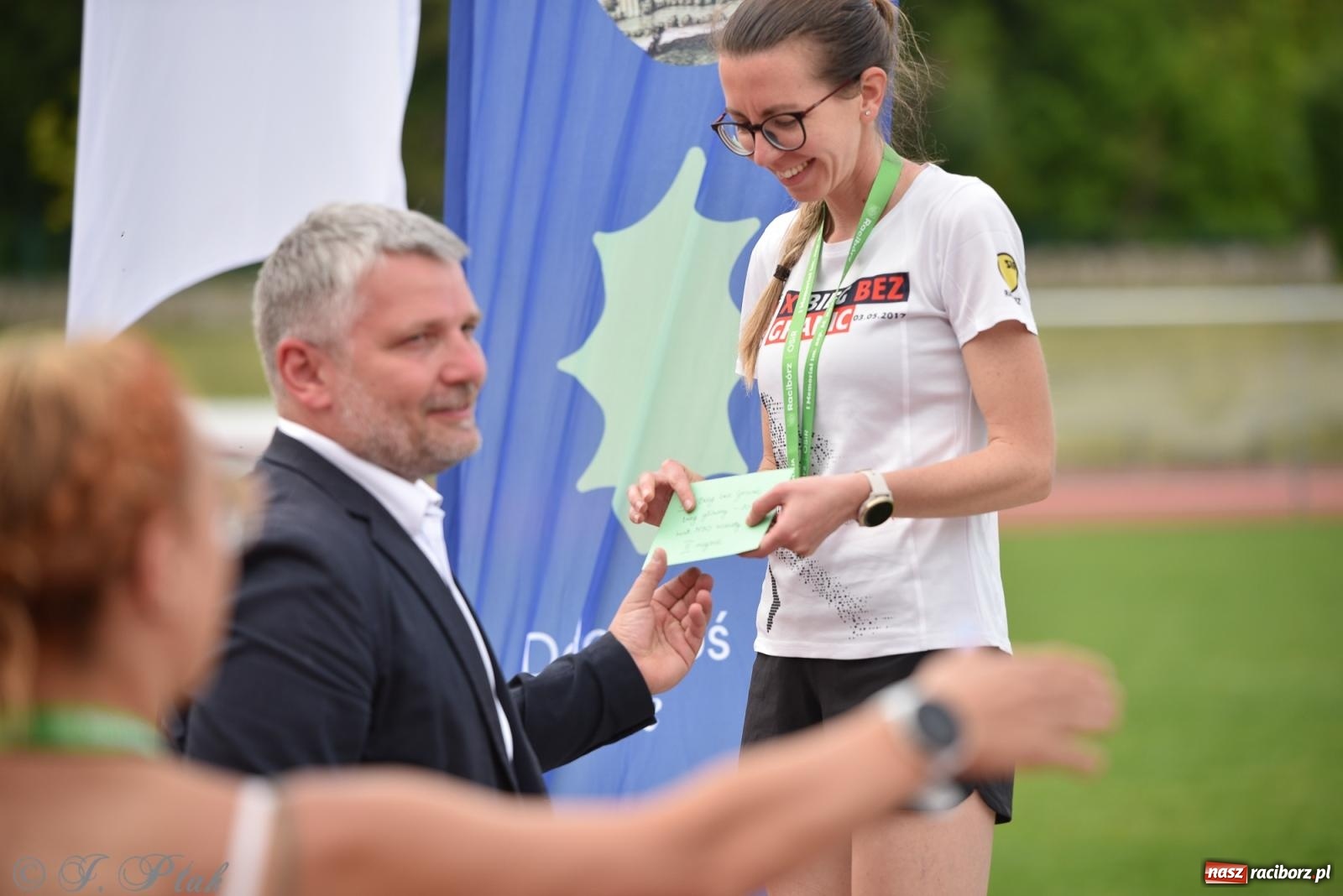Zdjęcie w galerii na portalu naszraciborz.pl: XVI Bieg bez Granic i piłkarski turniej drużyn mundurowych [FOTO] wiadomości z regionu