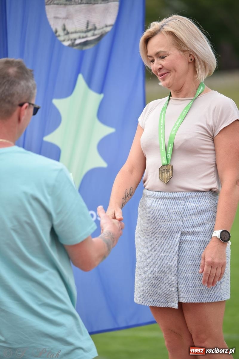 Zdjęcie w galerii na portalu naszraciborz.pl: XVI Bieg bez Granic i piłkarski turniej drużyn mundurowych [FOTO] wiadomości z regionu