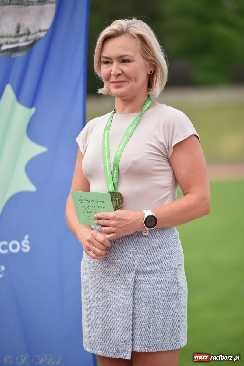 Zdjęcie w galerii na portalu naszraciborz.pl: XVI Bieg bez Granic i piłkarski turniej drużyn mundurowych [FOTO] wiadomości z regionu