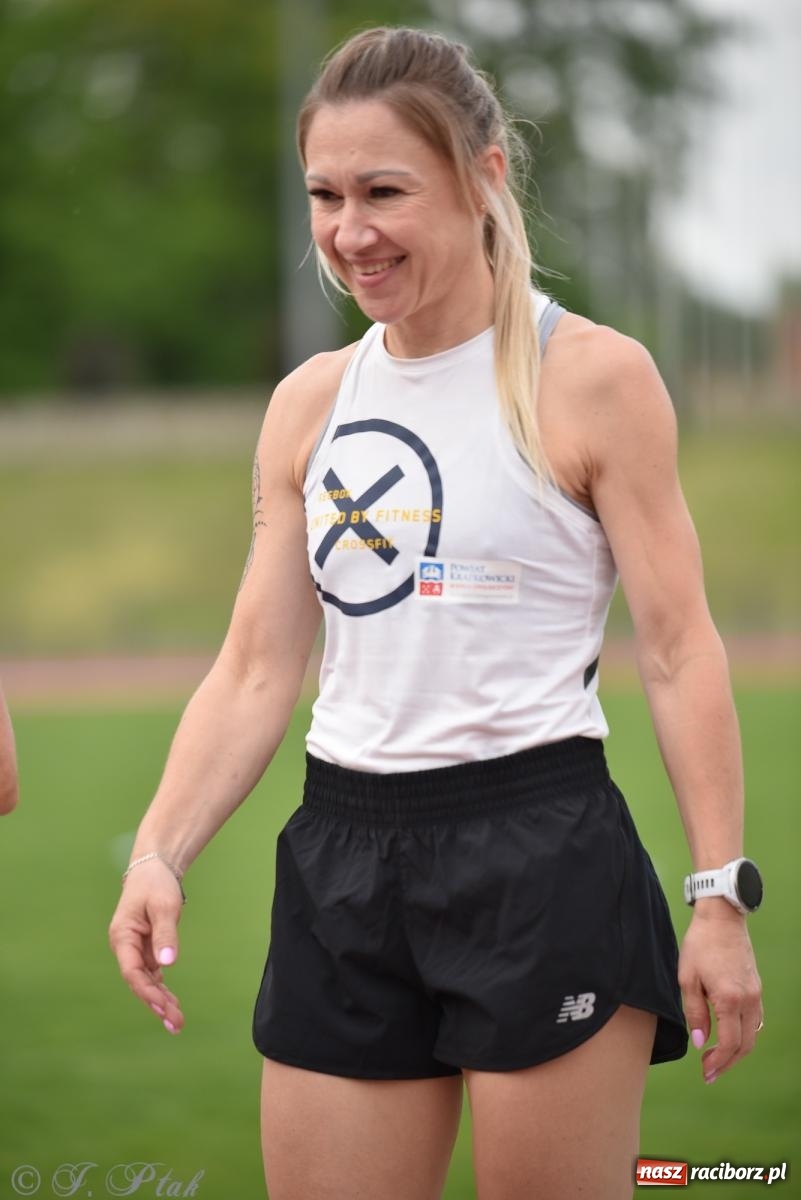 Zdjęcie w galerii na portalu naszraciborz.pl: XVI Bieg bez Granic i piłkarski turniej drużyn mundurowych [FOTO] wiadomości z regionu