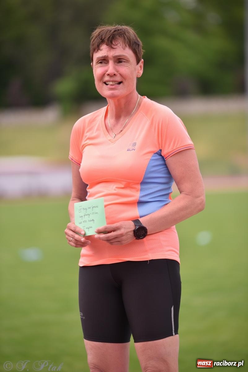 Zdjęcie w galerii na portalu naszraciborz.pl: XVI Bieg bez Granic i piłkarski turniej drużyn mundurowych [FOTO] wiadomości z regionu