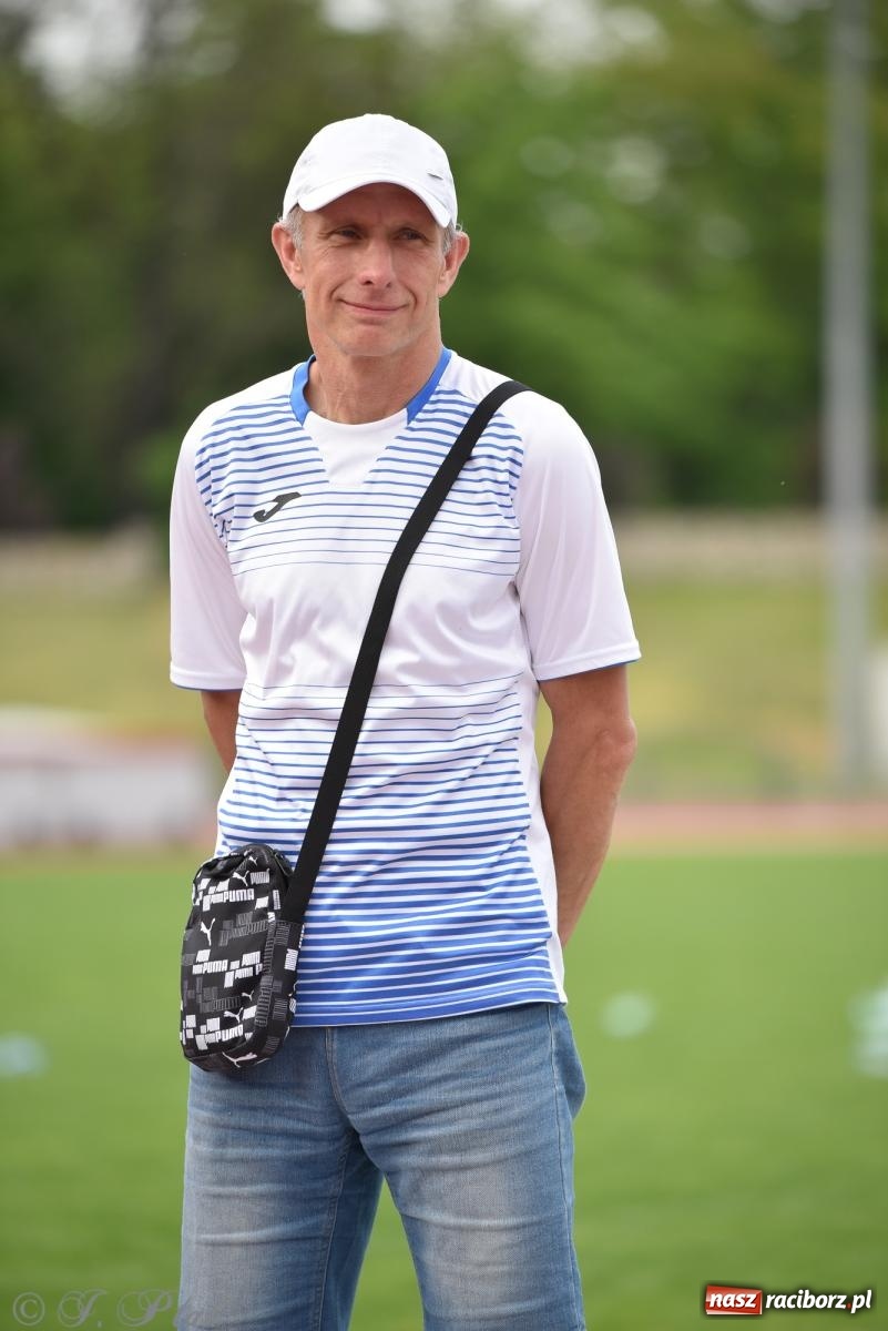 Zdjęcie w galerii na portalu naszraciborz.pl: XVI Bieg bez Granic i piłkarski turniej drużyn mundurowych [FOTO] wiadomości z regionu