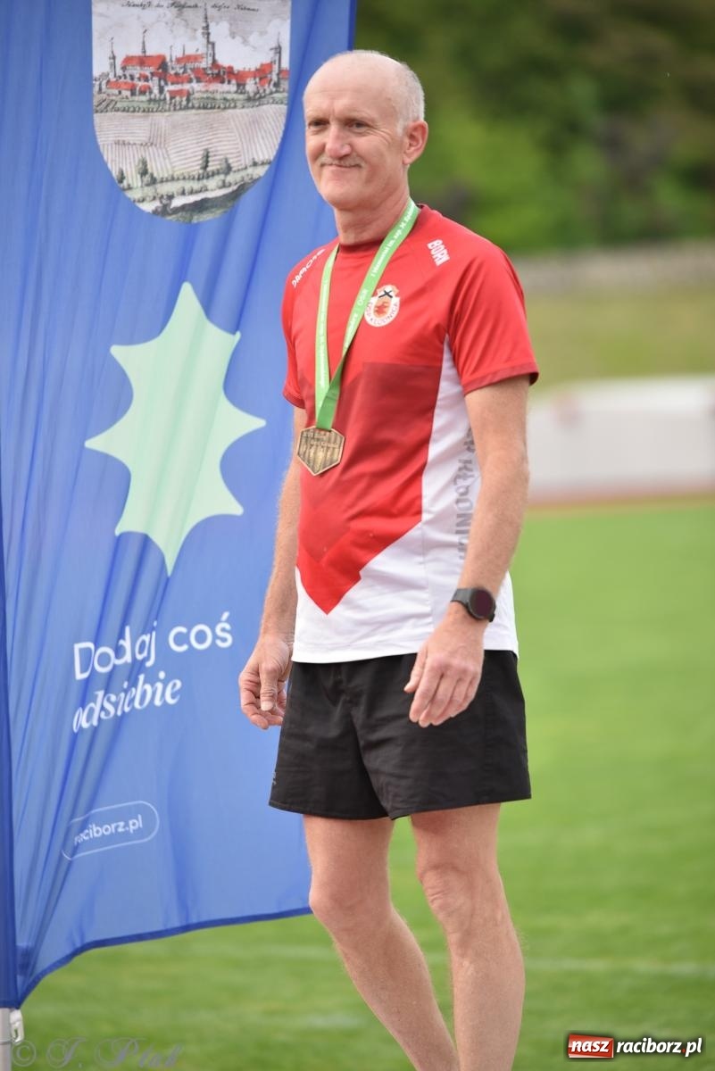 Zdjęcie w galerii na portalu naszraciborz.pl: XVI Bieg bez Granic i piłkarski turniej drużyn mundurowych [FOTO] wiadomości z regionu