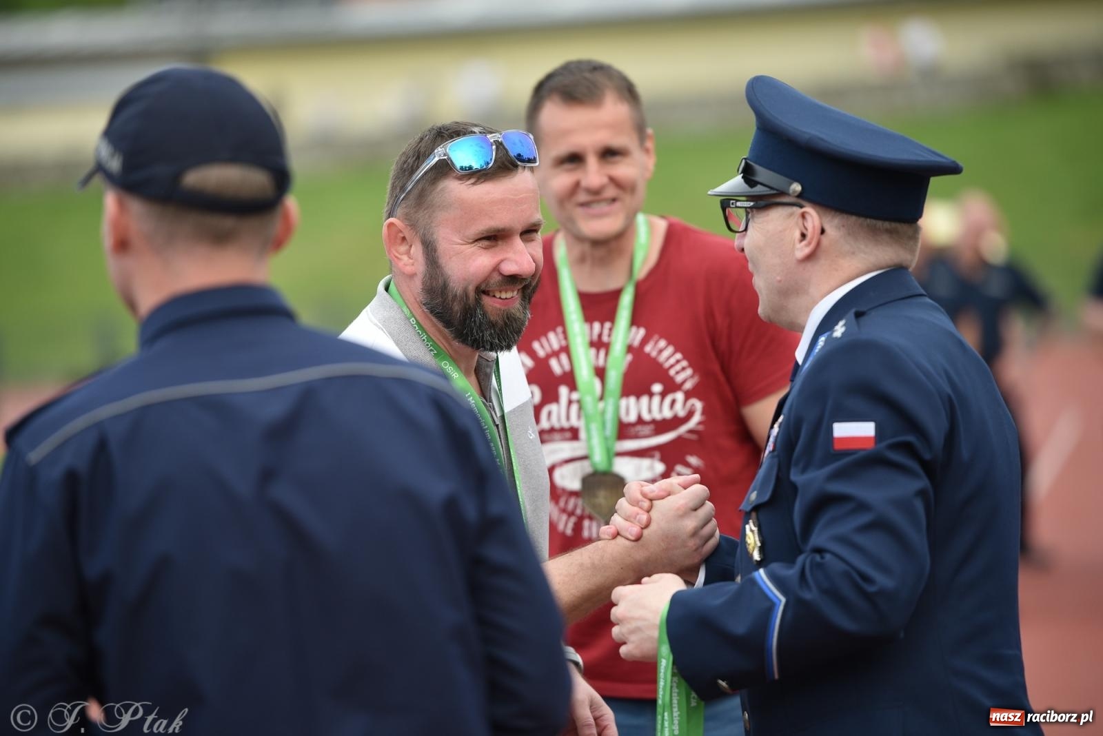 Zdjęcie w galerii na portalu naszraciborz.pl: XVI Bieg bez Granic i piłkarski turniej drużyn mundurowych [FOTO] wiadomości z regionu