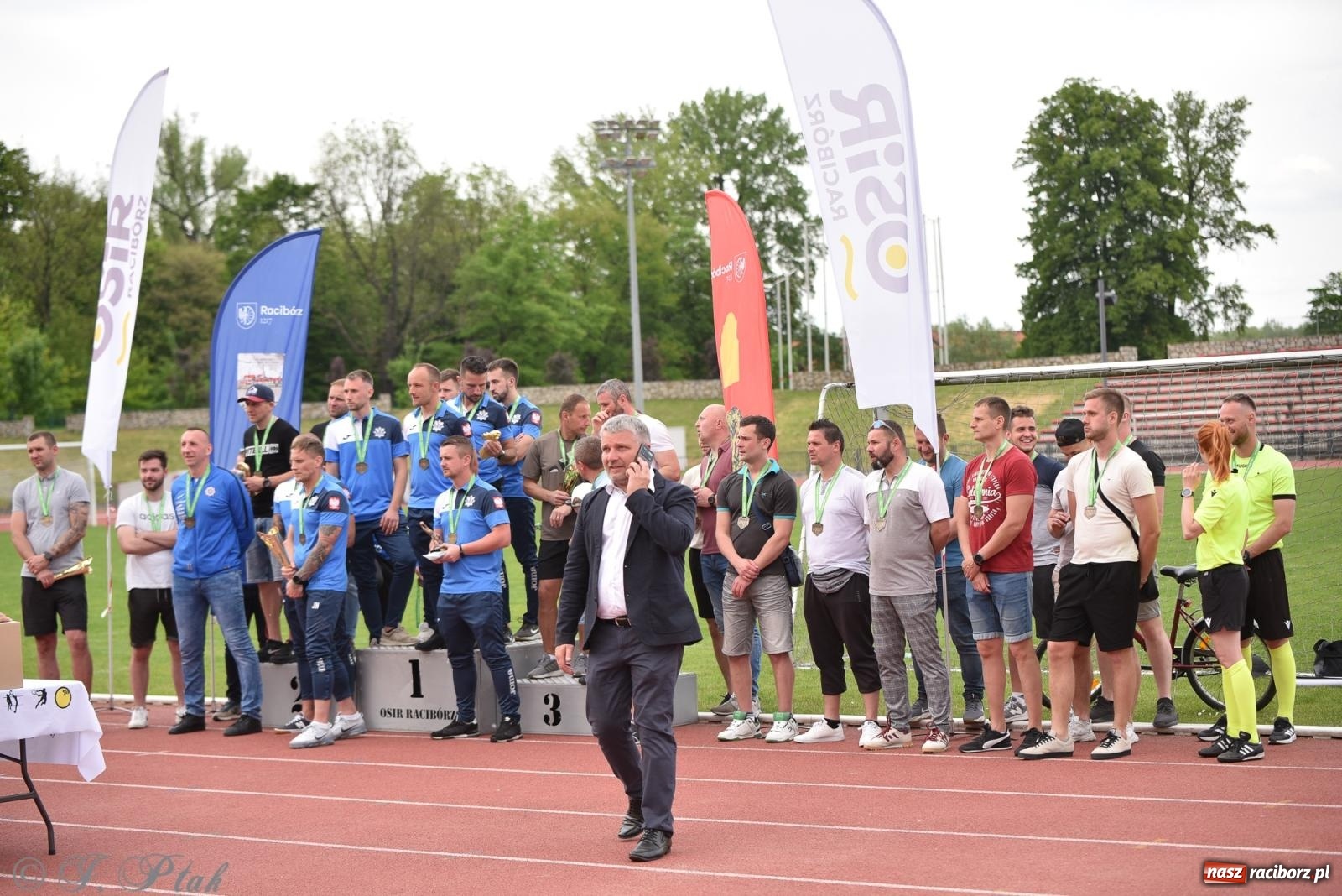 Zdjęcie w galerii na portalu naszraciborz.pl: XVI Bieg bez Granic i piłkarski turniej drużyn mundurowych [FOTO] wiadomości z regionu