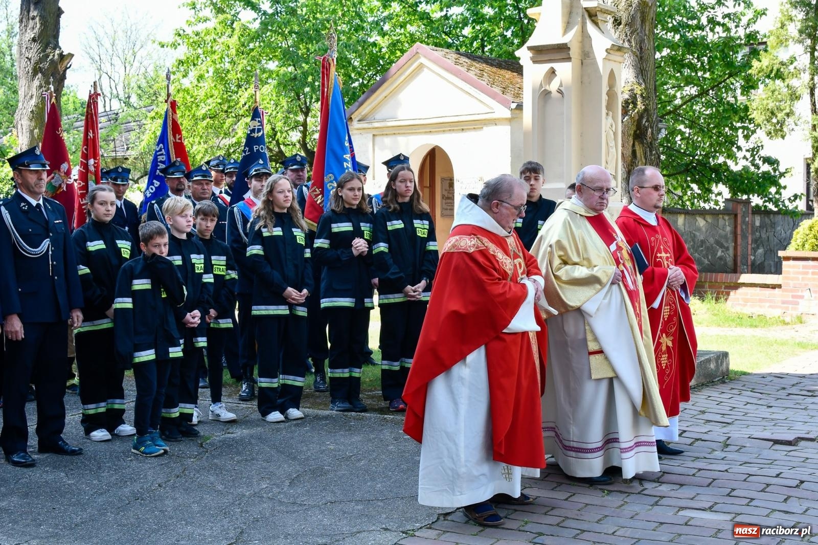 Zdjęcie w galerii na portalu naszraciborz.pl: Cyprzanowska OSP świętuje 140-lecie. Na urodziny dostała nowy wóz bojowy wiadomości z regionu