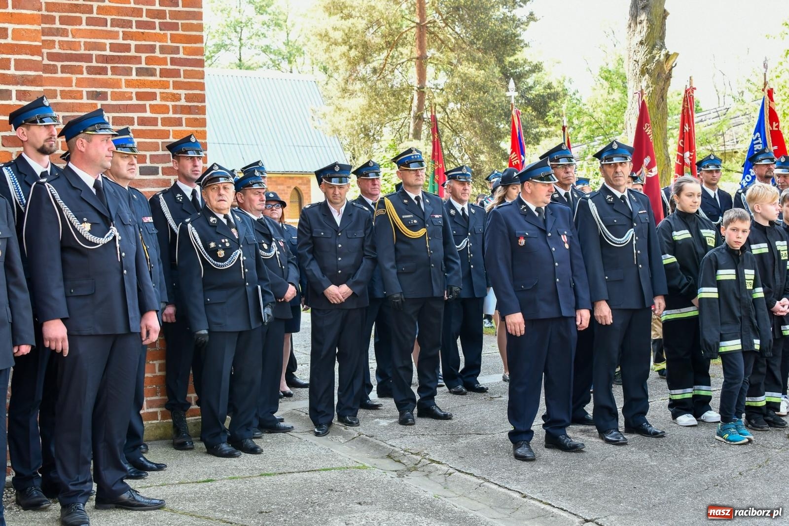 Zdjęcie w galerii na portalu naszraciborz.pl: Cyprzanowska OSP świętuje 140-lecie. Na urodziny dostała nowy wóz bojowy wiadomości z regionu