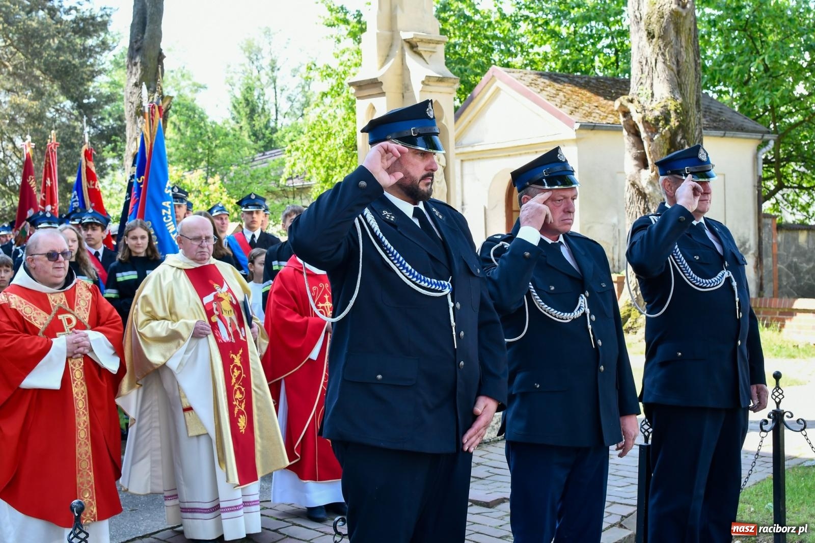 Zdjęcie w galerii na portalu naszraciborz.pl: Cyprzanowska OSP świętuje 140-lecie. Na urodziny dostała nowy wóz bojowy wiadomości z regionu