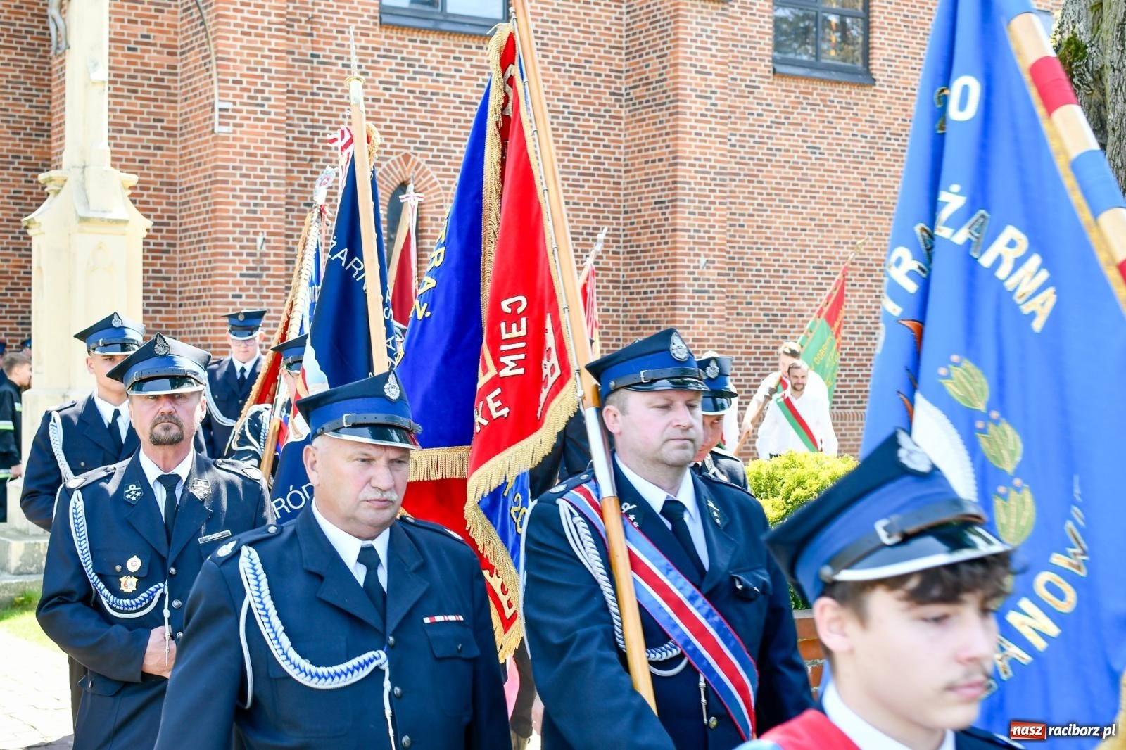Zdjęcie w galerii na portalu naszraciborz.pl: Cyprzanowska OSP świętuje 140-lecie. Na urodziny dostała nowy wóz bojowy wiadomości z regionu