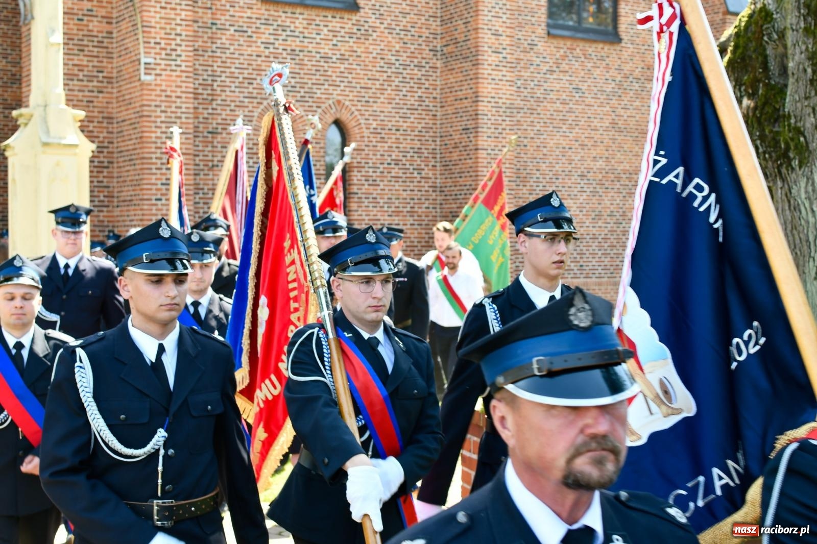Zdjęcie w galerii na portalu naszraciborz.pl: Cyprzanowska OSP świętuje 140-lecie. Na urodziny dostała nowy wóz bojowy wiadomości z regionu