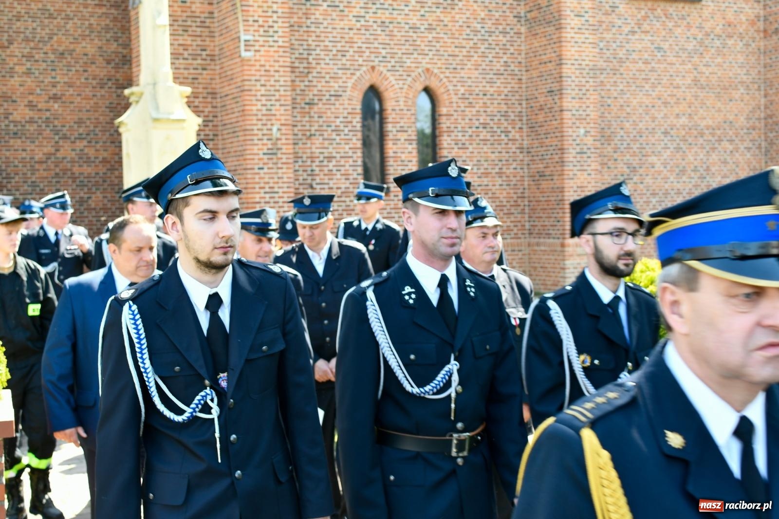 Zdjęcie w galerii na portalu naszraciborz.pl: Cyprzanowska OSP świętuje 140-lecie. Na urodziny dostała nowy wóz bojowy wiadomości z regionu