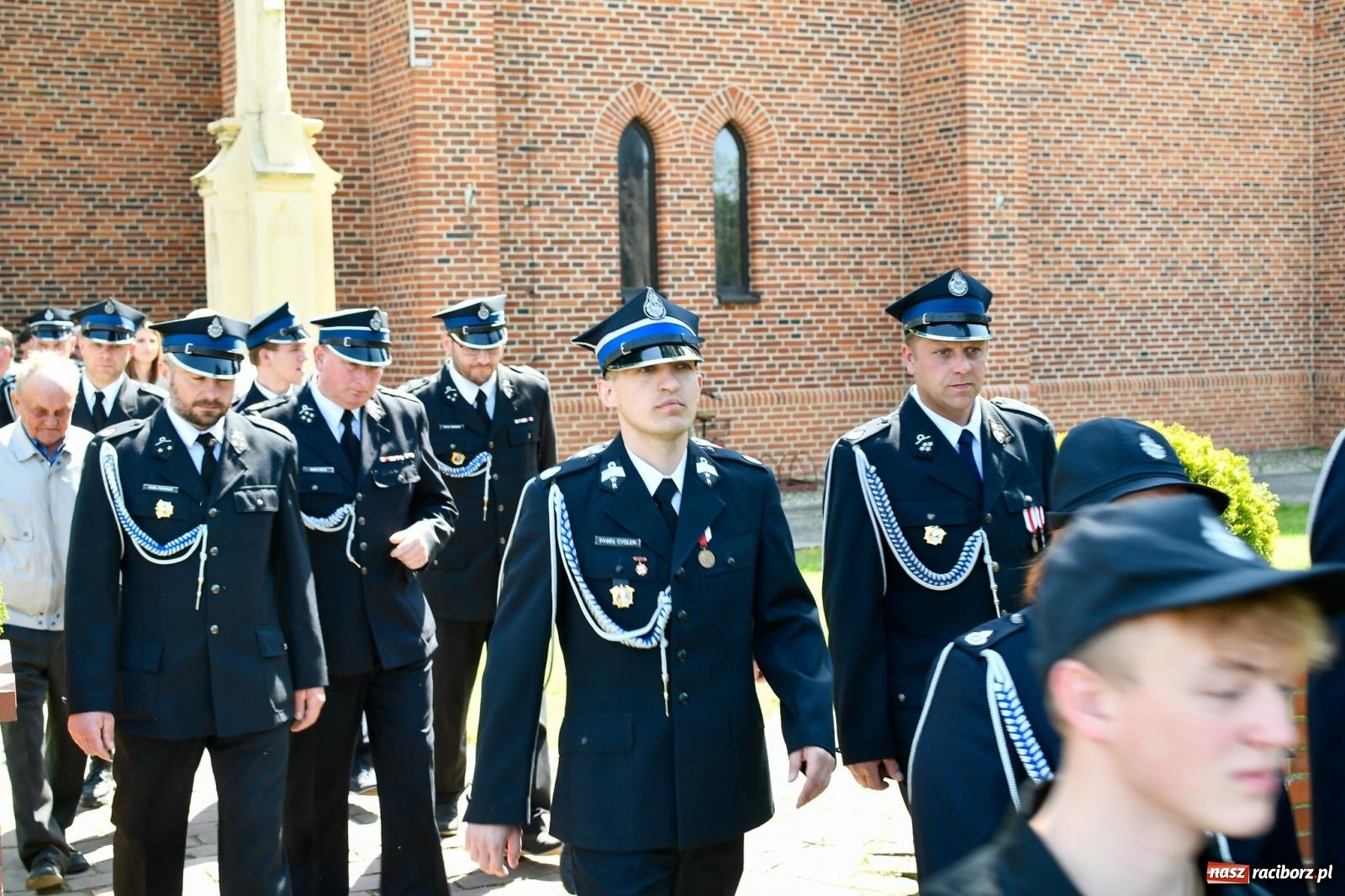 Zdjęcie w galerii na portalu naszraciborz.pl: Cyprzanowska OSP świętuje 140-lecie. Na urodziny dostała nowy wóz bojowy wiadomości z regionu