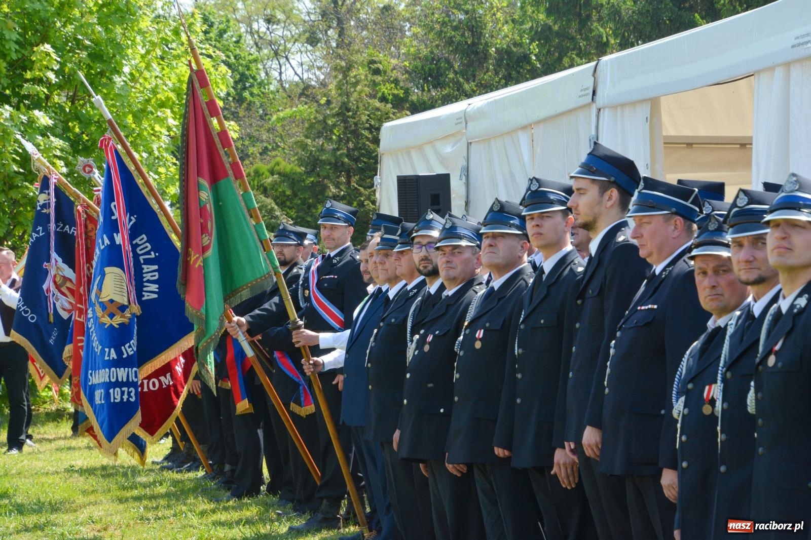 Zdjęcie w galerii na portalu naszraciborz.pl: Cyprzanowska OSP świętuje 140-lecie. Na urodziny dostała nowy wóz bojowy wiadomości z regionu