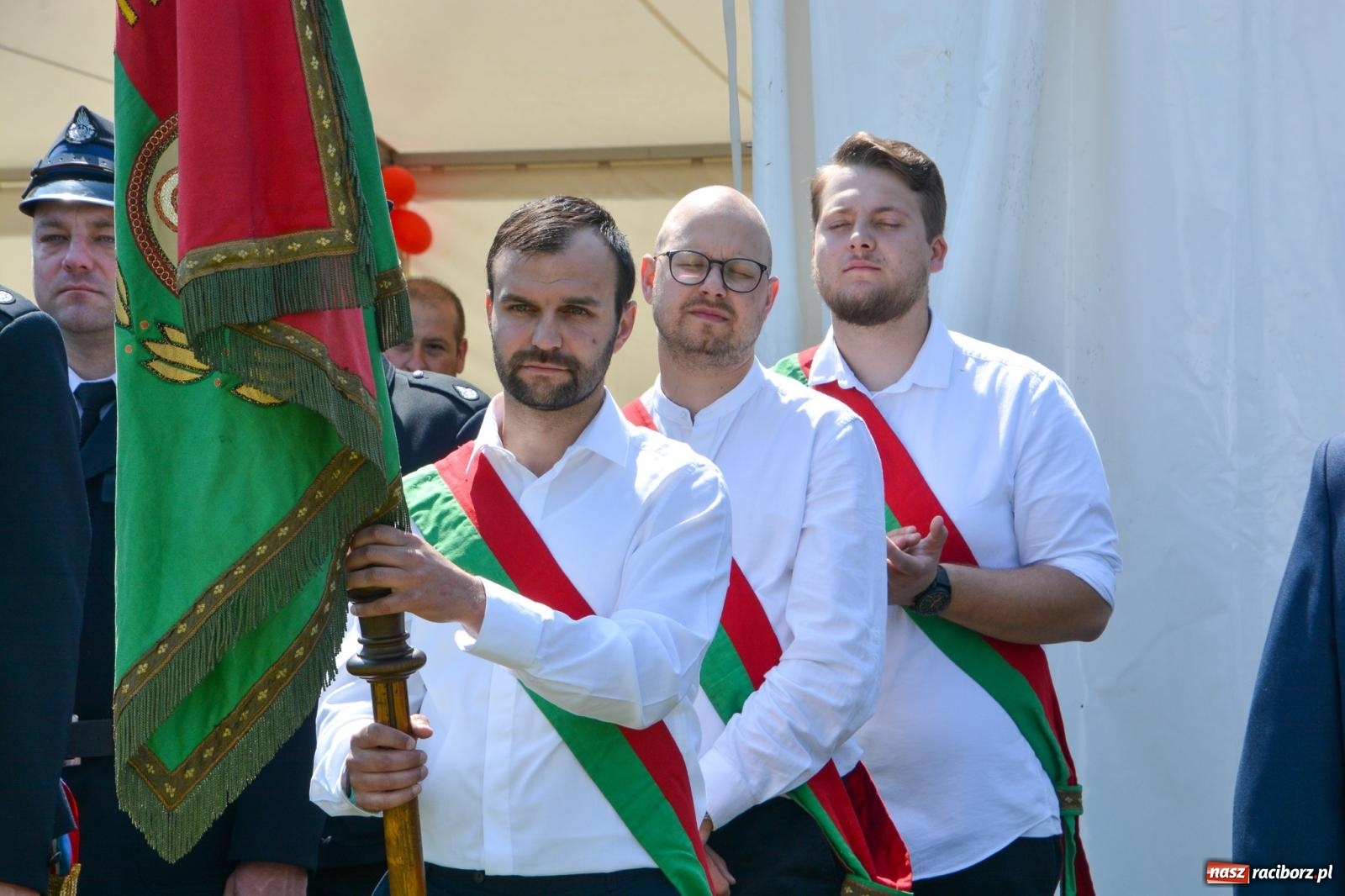 Zdjęcie w galerii na portalu naszraciborz.pl: Cyprzanowska OSP świętuje 140-lecie. Na urodziny dostała nowy wóz bojowy wiadomości z regionu