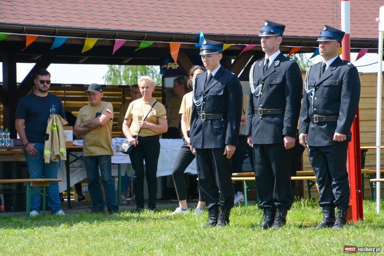 Zdjęcie w galerii na portalu naszraciborz.pl: Cyprzanowska OSP świętuje 140-lecie. Na urodziny dostała nowy wóz bojowy wiadomości z regionu