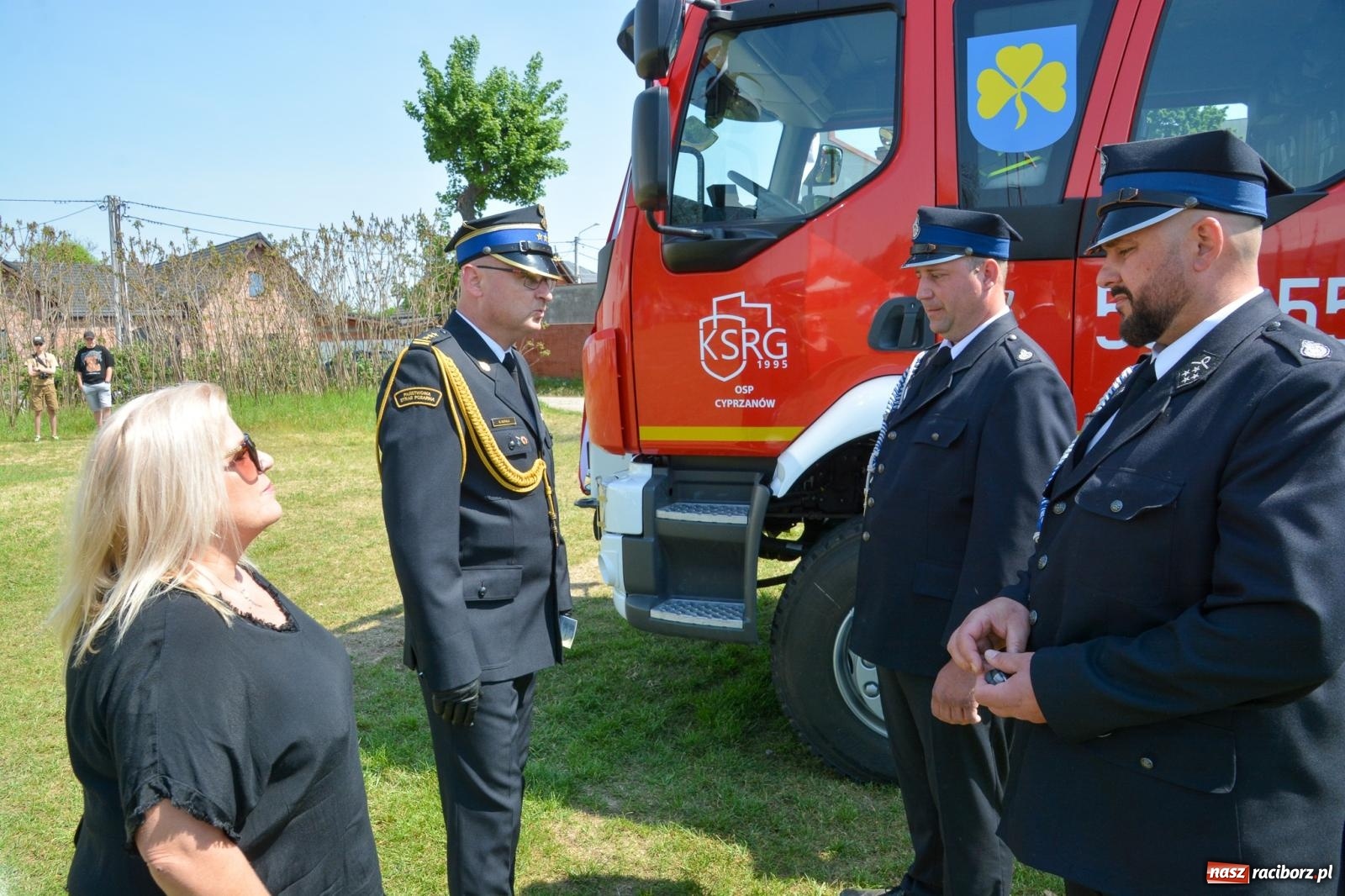 Zdjęcie w galerii na portalu naszraciborz.pl: Cyprzanowska OSP świętuje 140-lecie. Na urodziny dostała nowy wóz bojowy wiadomości z regionu