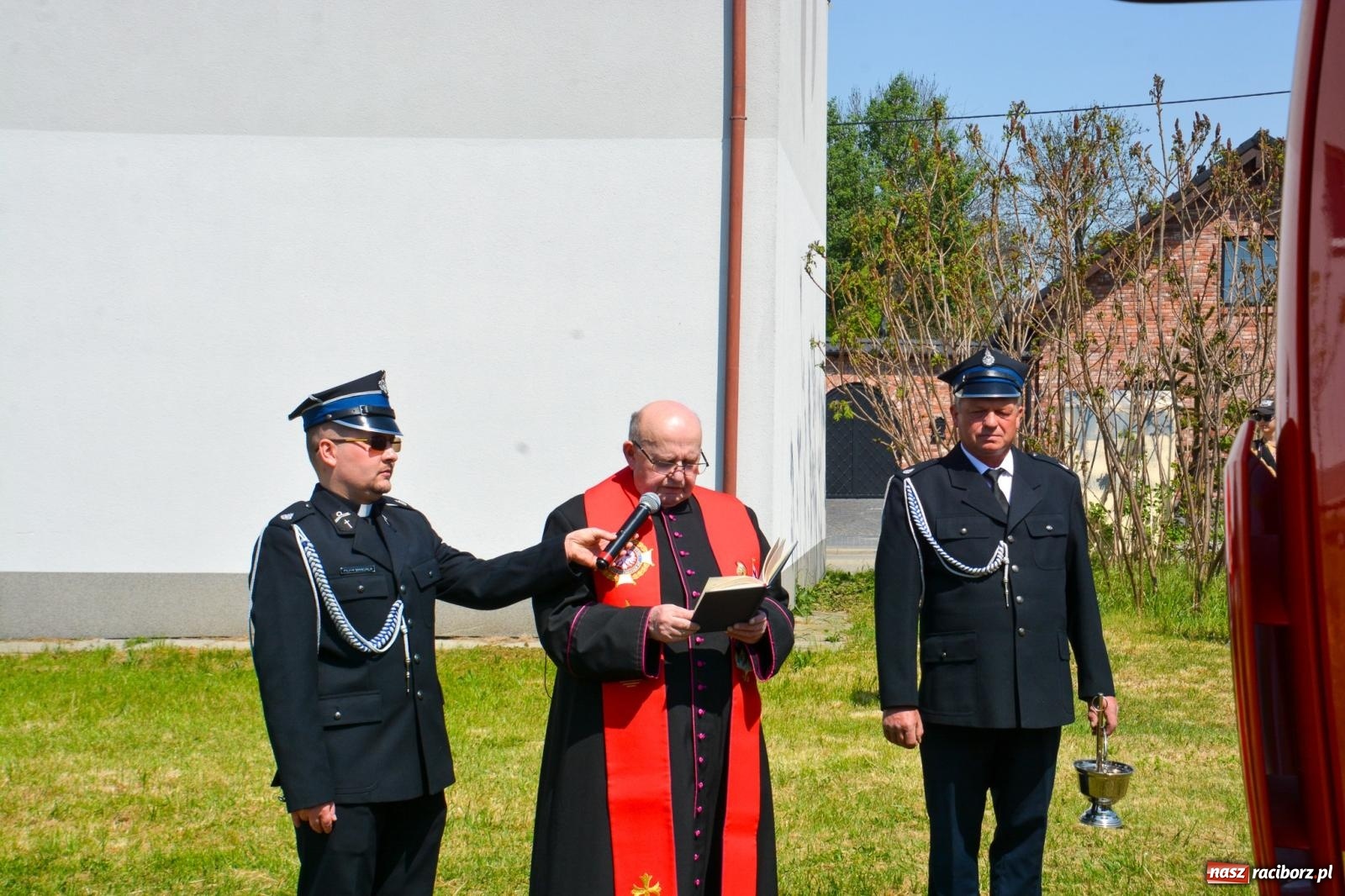 Zdjęcie w galerii na portalu naszraciborz.pl: Cyprzanowska OSP świętuje 140-lecie. Na urodziny dostała nowy wóz bojowy wiadomości z regionu