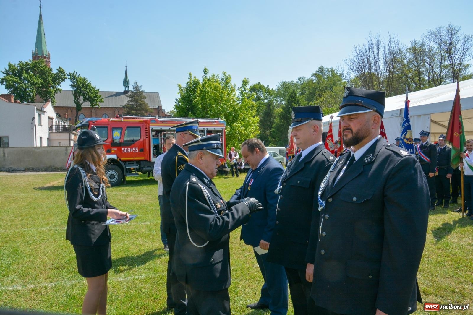 Zdjęcie w galerii na portalu naszraciborz.pl: Cyprzanowska OSP świętuje 140-lecie. Na urodziny dostała nowy wóz bojowy wiadomości z regionu