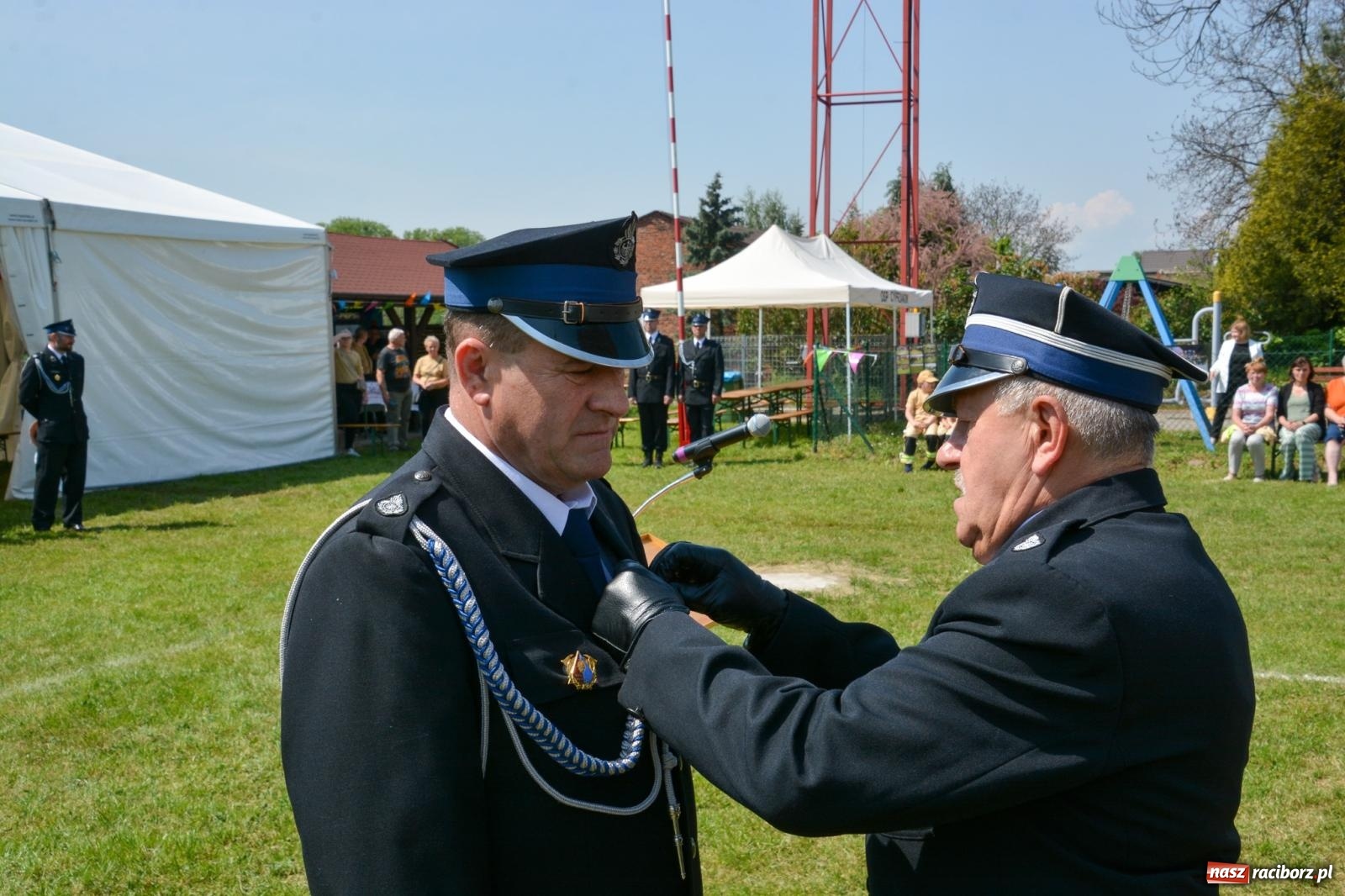 Zdjęcie w galerii na portalu naszraciborz.pl: Cyprzanowska OSP świętuje 140-lecie. Na urodziny dostała nowy wóz bojowy wiadomości z regionu
