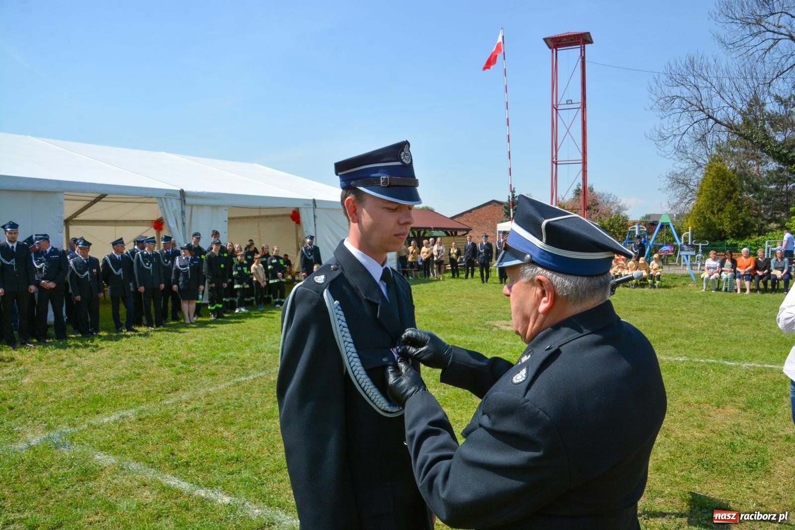 Zdjęcie w galerii na portalu naszraciborz.pl: Cyprzanowska OSP świętuje 140-lecie. Na urodziny dostała nowy wóz bojowy wiadomości z regionu
