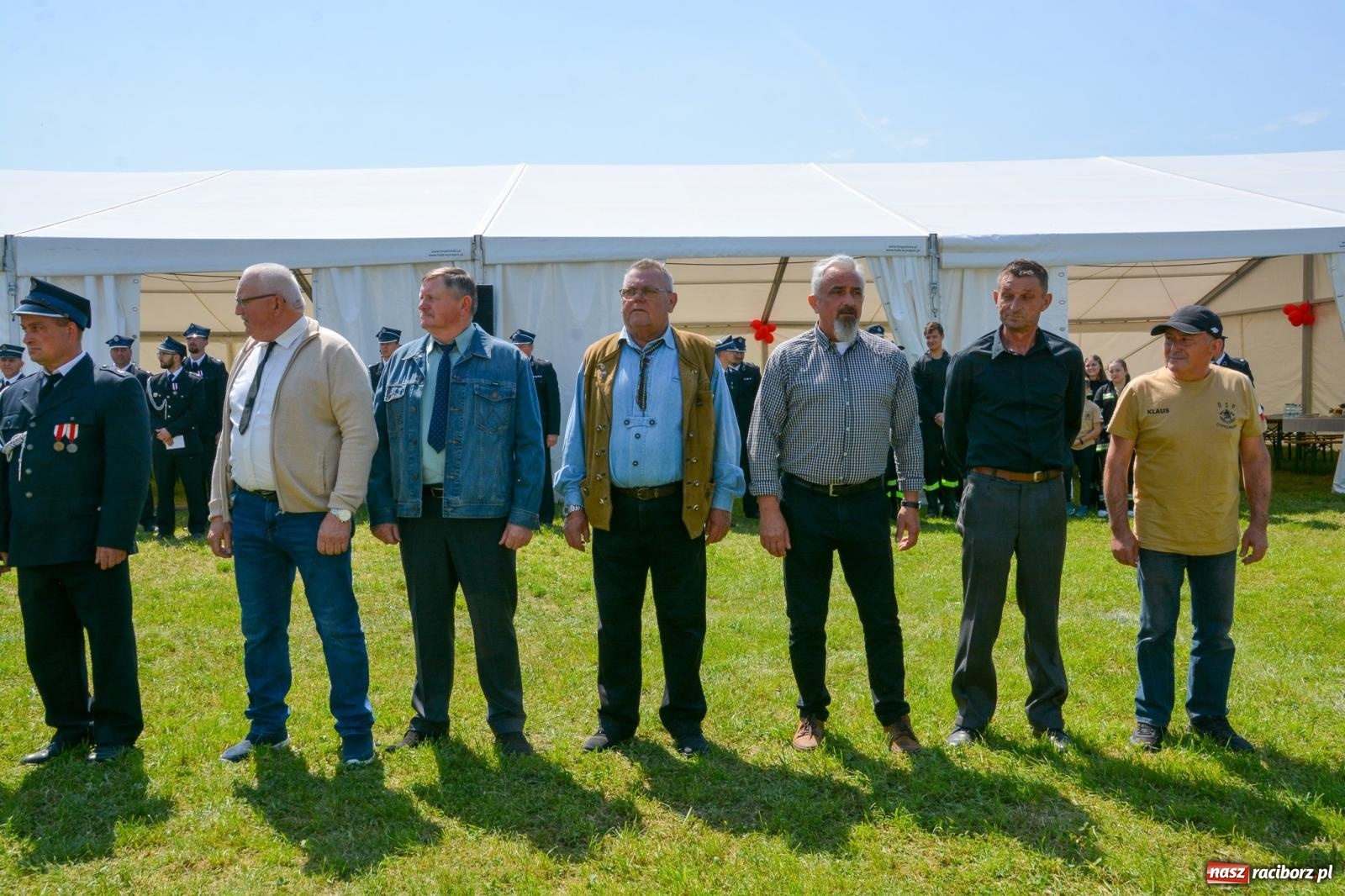 Zdjęcie w galerii na portalu naszraciborz.pl: Cyprzanowska OSP świętuje 140-lecie. Na urodziny dostała nowy wóz bojowy wiadomości z regionu