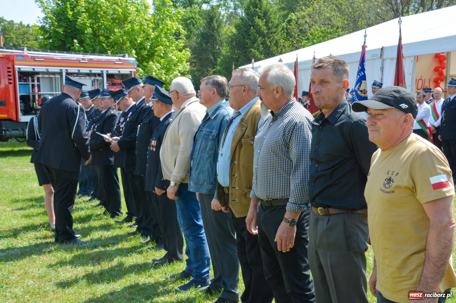 Zdjęcie w galerii na portalu naszraciborz.pl: Cyprzanowska OSP świętuje 140-lecie. Na urodziny dostała nowy wóz bojowy wiadomości z regionu
