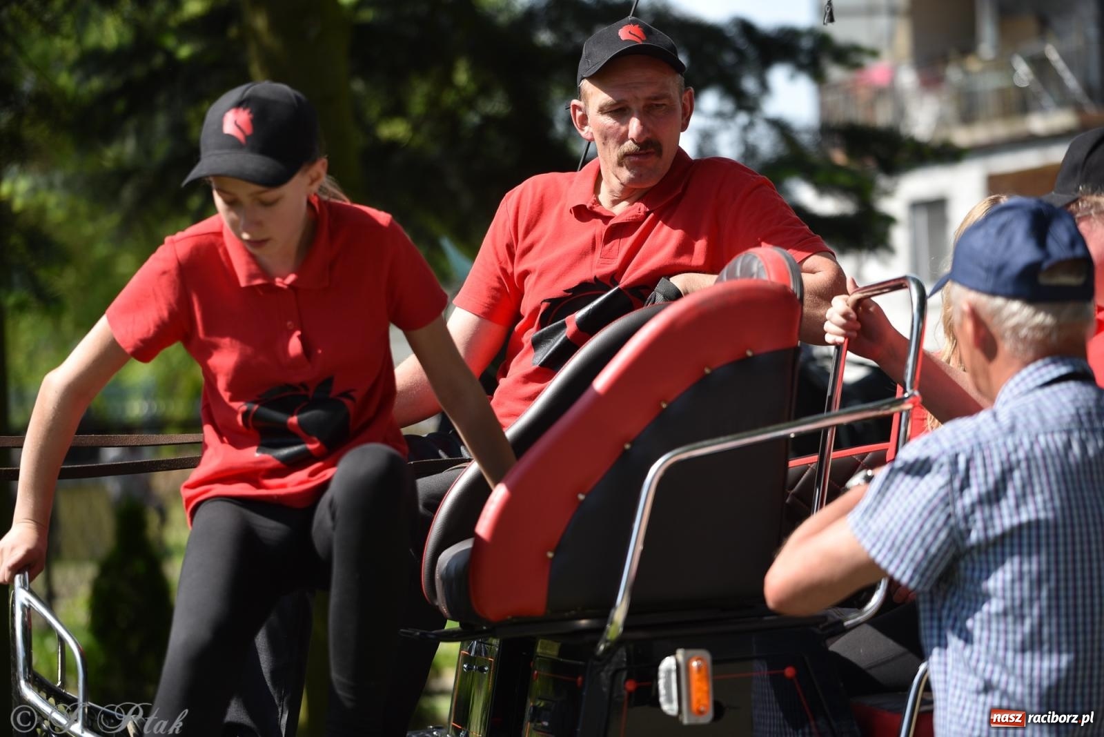 Zdjęcie w galerii na portalu naszraciborz.pl: Na pamiątkę wielkiego gradobicia. 147. procesja w Pogrzebieniu [FOTO i WIDEO] wiadomości z regionu